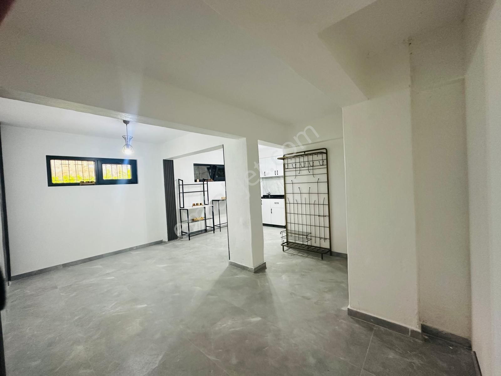 A Plus Gayrimenkulden Cadde Üstü Uygun Fiyat Satılık 2+1 Daire - Görsel 5