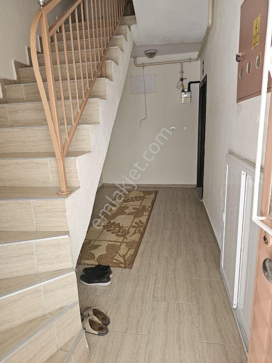 Buca Fırat Mahallesinde Kiralık Doğalgazlı 2+1 90m2 Daire - Görsel 9