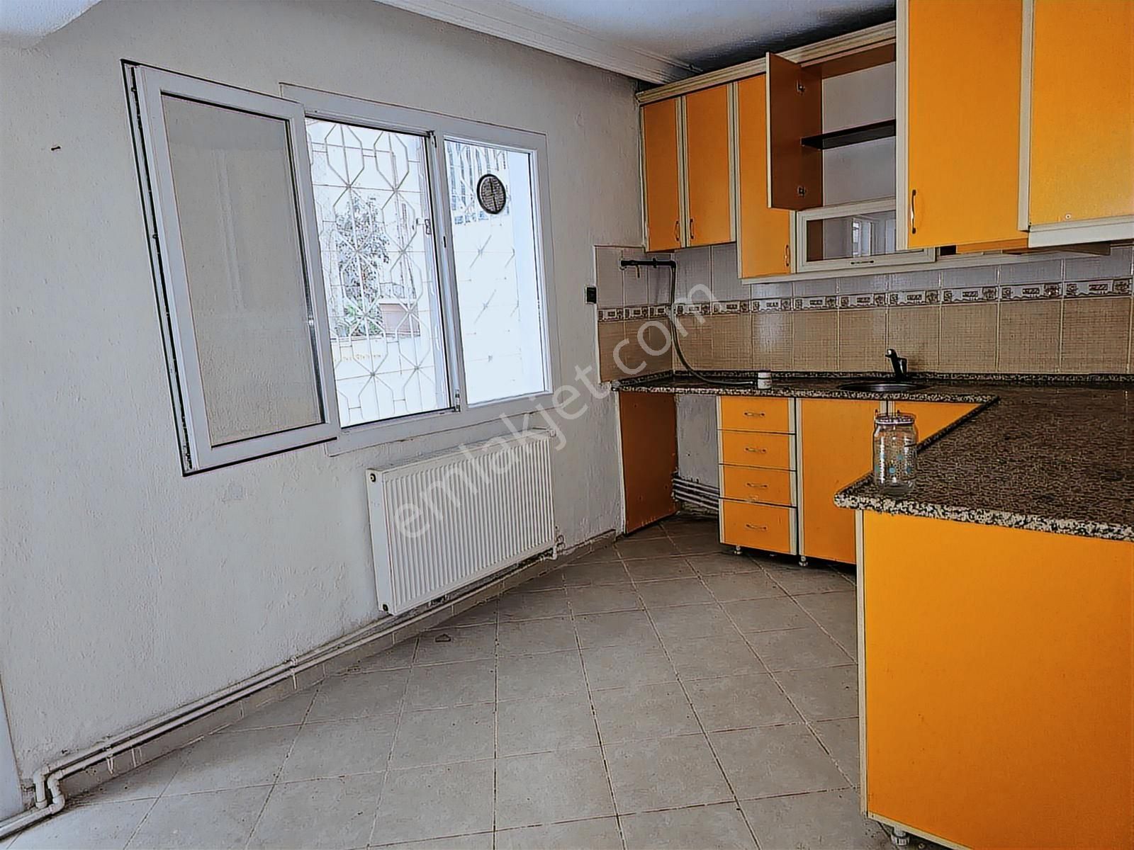 Buca Yeşilbağlar Doğalgazlı 105m2 2+1 Kiralık