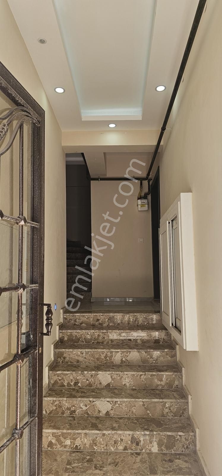 Buca Yaylacıkda Satılık Full Eşyalı 50m2 1+1 Yüksek Giriş Daire - Görsel 17