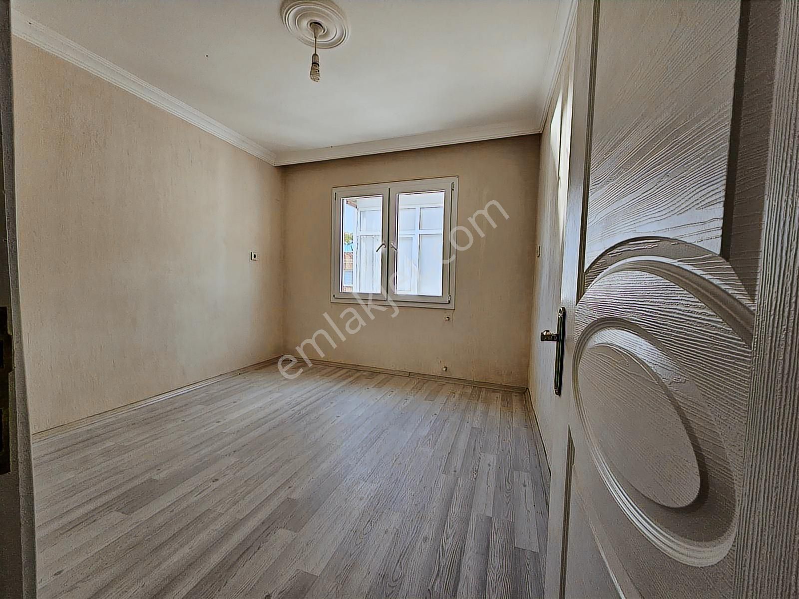 Buca Yeşilbağlar Mah Satılık 106m2 3+1 4 Kat Kullanışlı Daire - Görsel 5