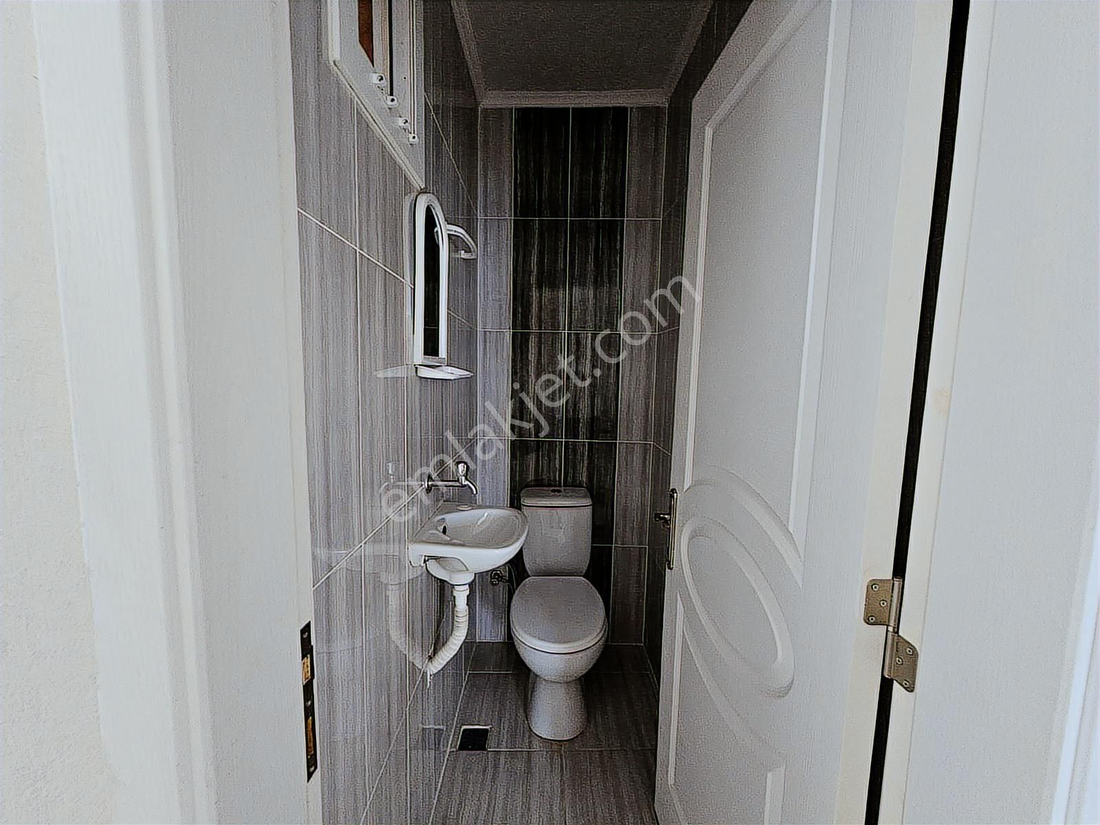 Buca Yeşilbağlar Mah Satılık 106m2 3+1 4 Kat Kullanışlı Daire - Görsel 23