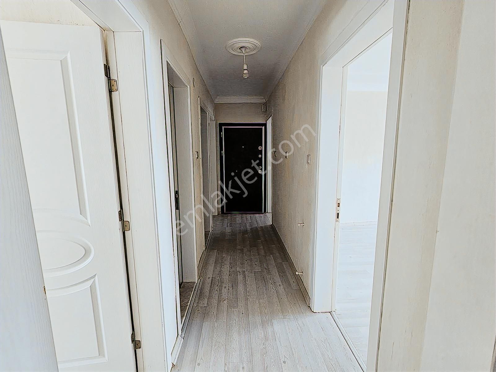 Buca Yeşilbağlar Mah Satılık 106m2 3+1 4 Kat Kullanışlı Daire - Görsel 21