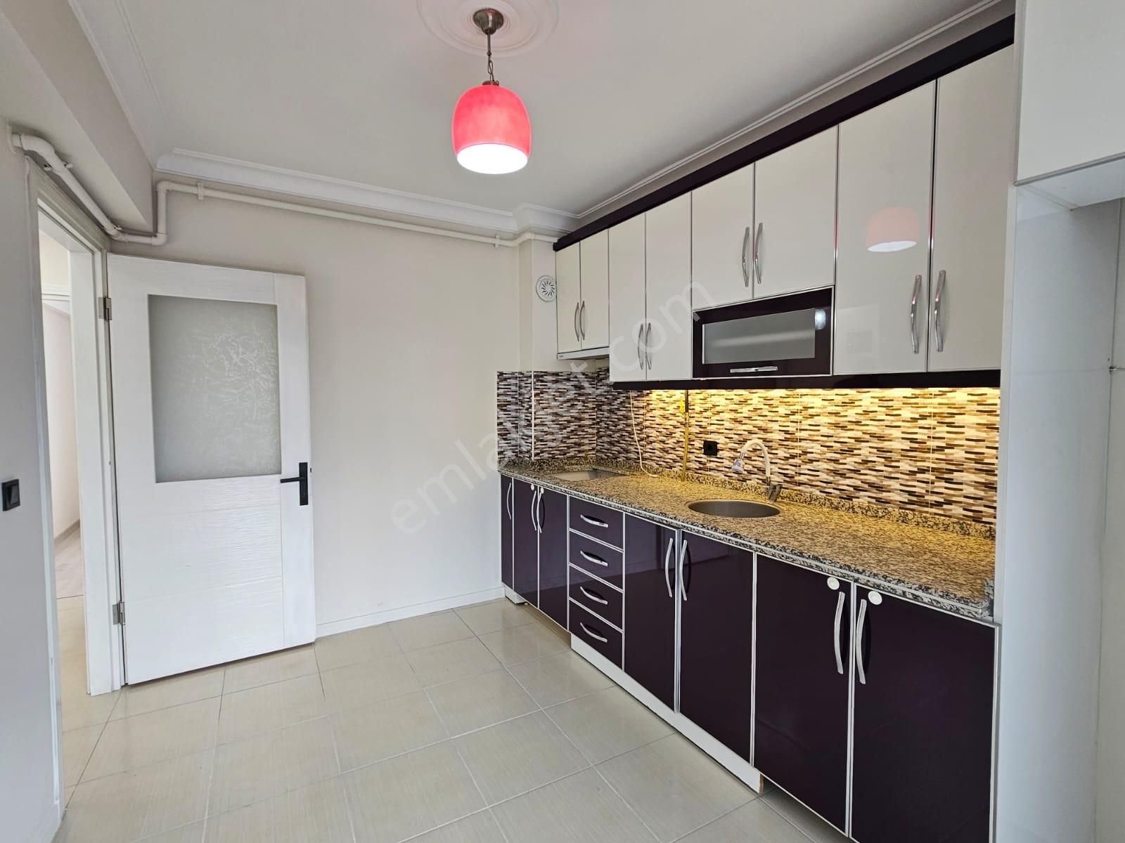 Buca Yeşilbağlar Mah Satılık 95m2 2+1 Daire - Görsel 20