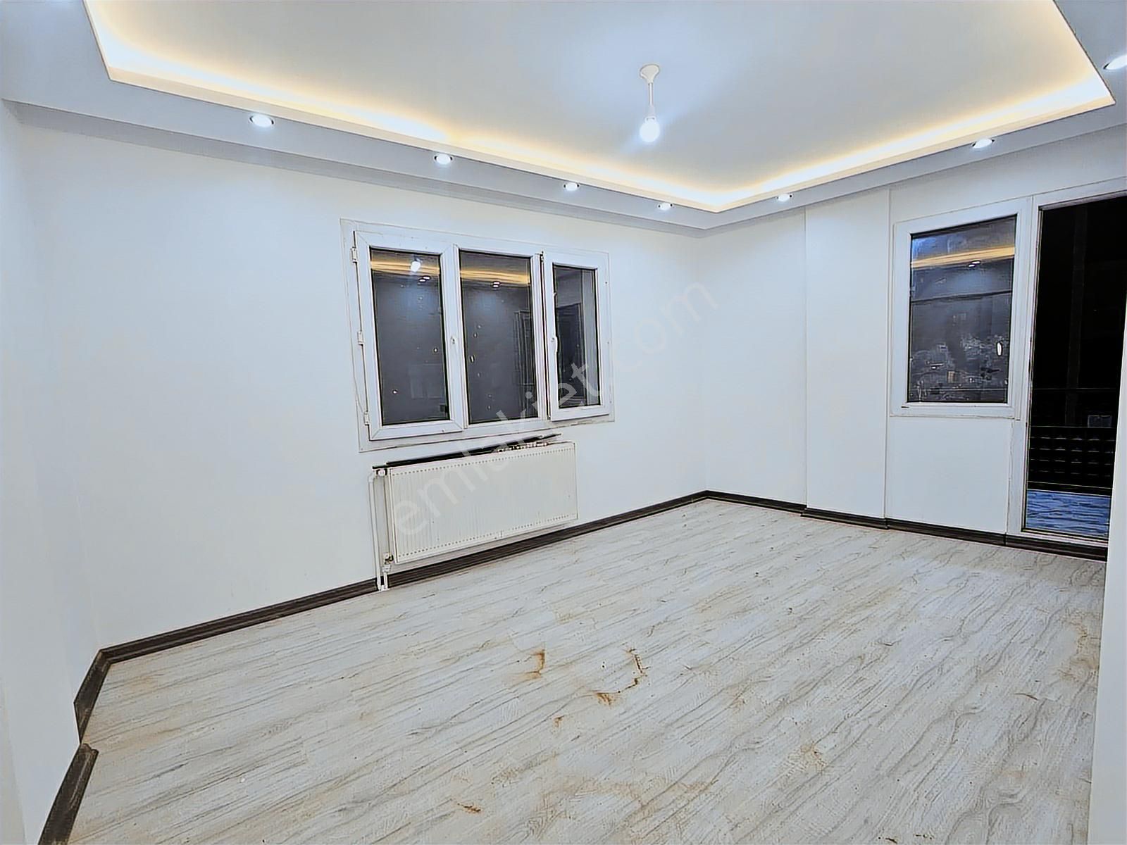 Buca Yeşilbağlar Mah Satılık Köşe Daire 85m2 2+1 2.kat - Görsel 33