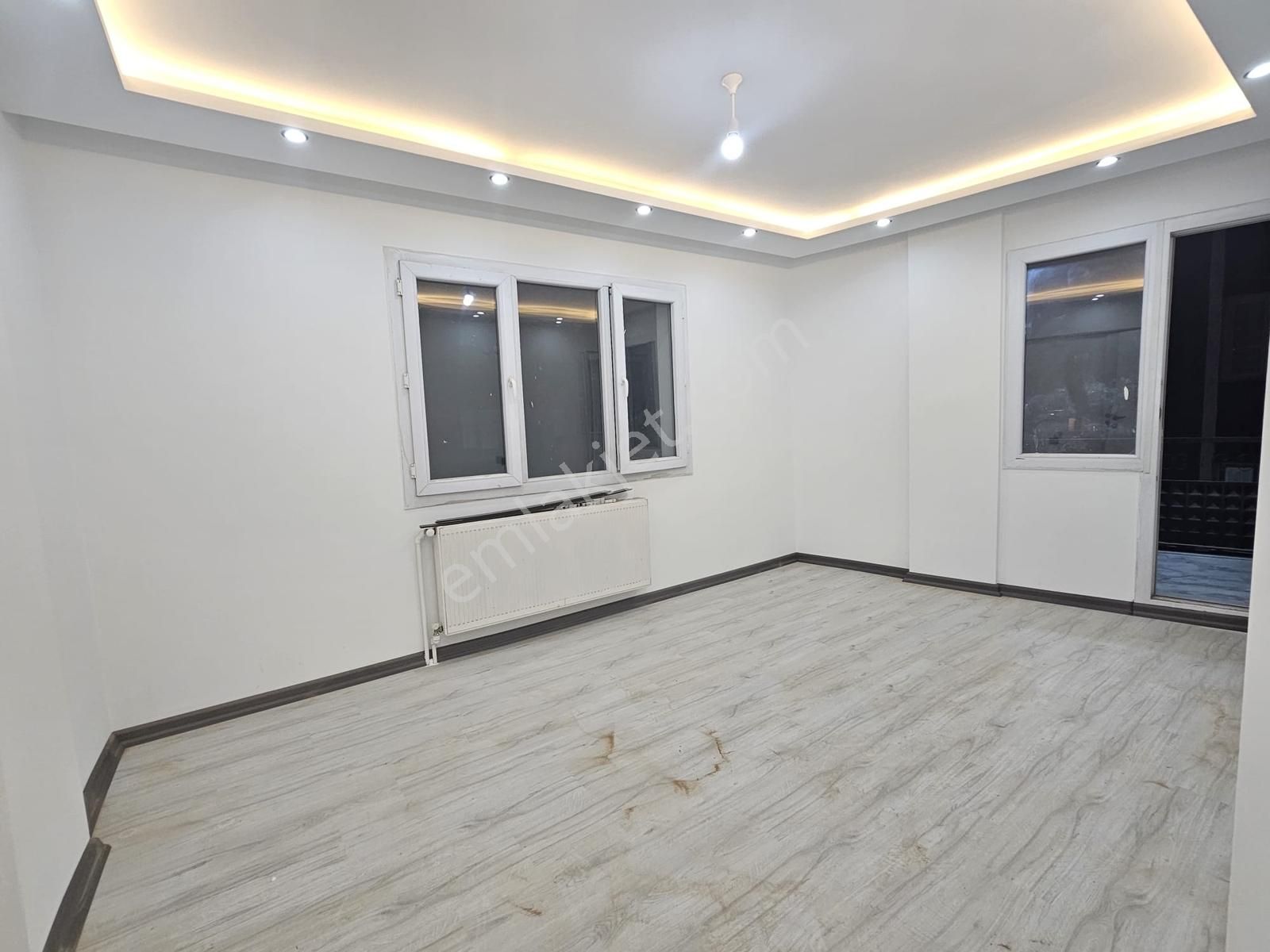 Buca Yeşilbağlar Mah Satılık Köşe Daire 85m2 2+1 2.kat - Görsel 4