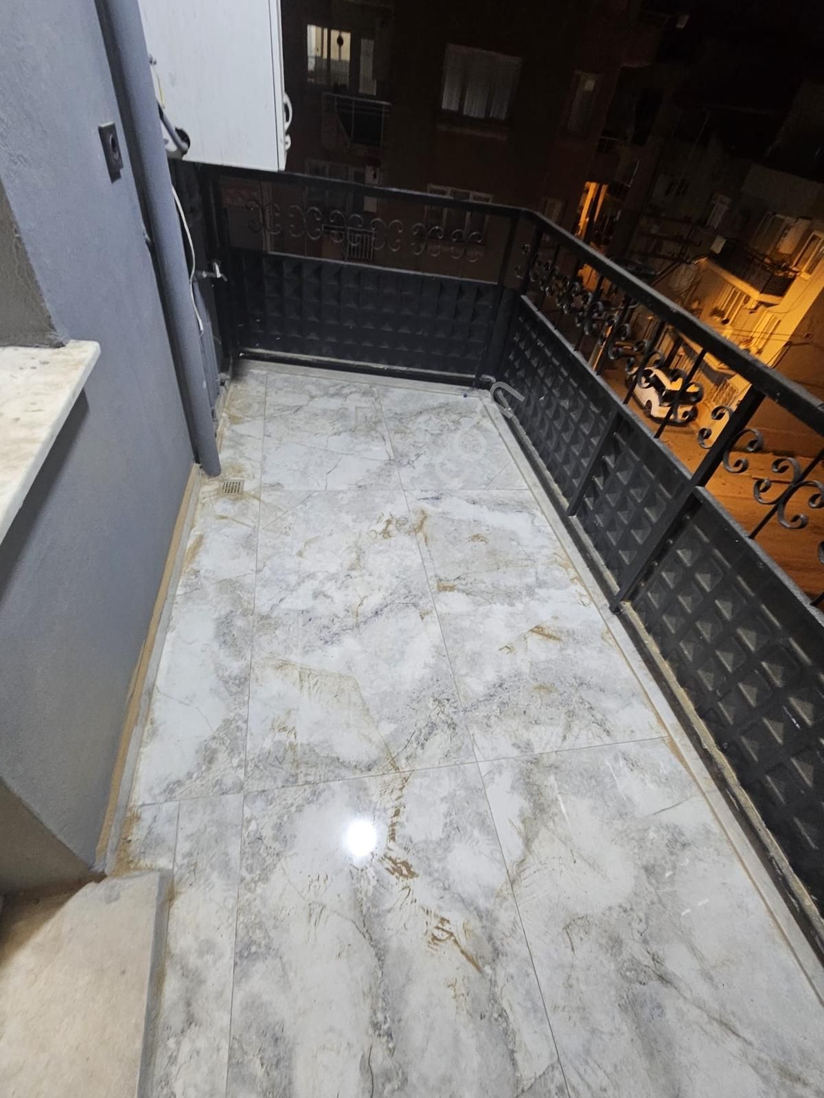 Buca Yeşilbağlar Mah Satılık Köşe Daire 85m2 2+1 2.kat - Görsel 21