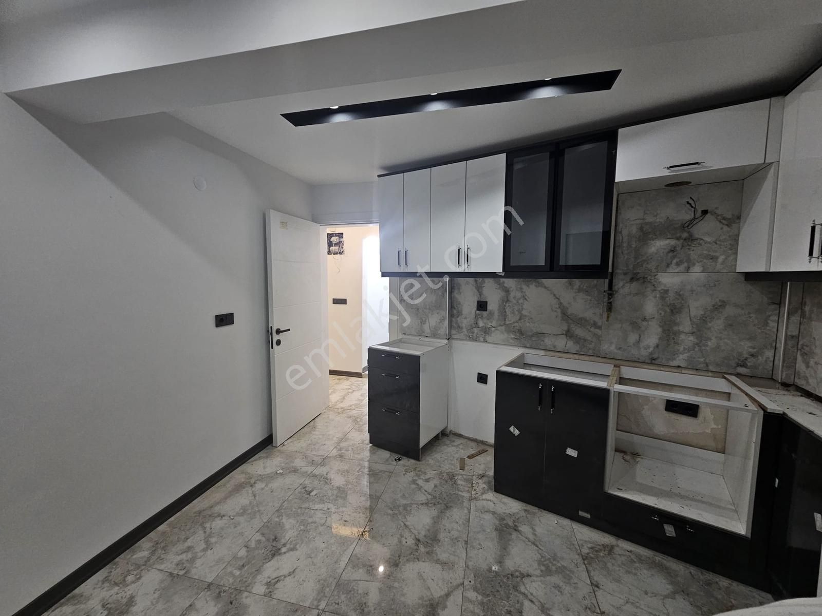 Buca Yeşilbağlar Mah Satılık Köşe Daire 85m2 2+1 2.kat - Görsel 19