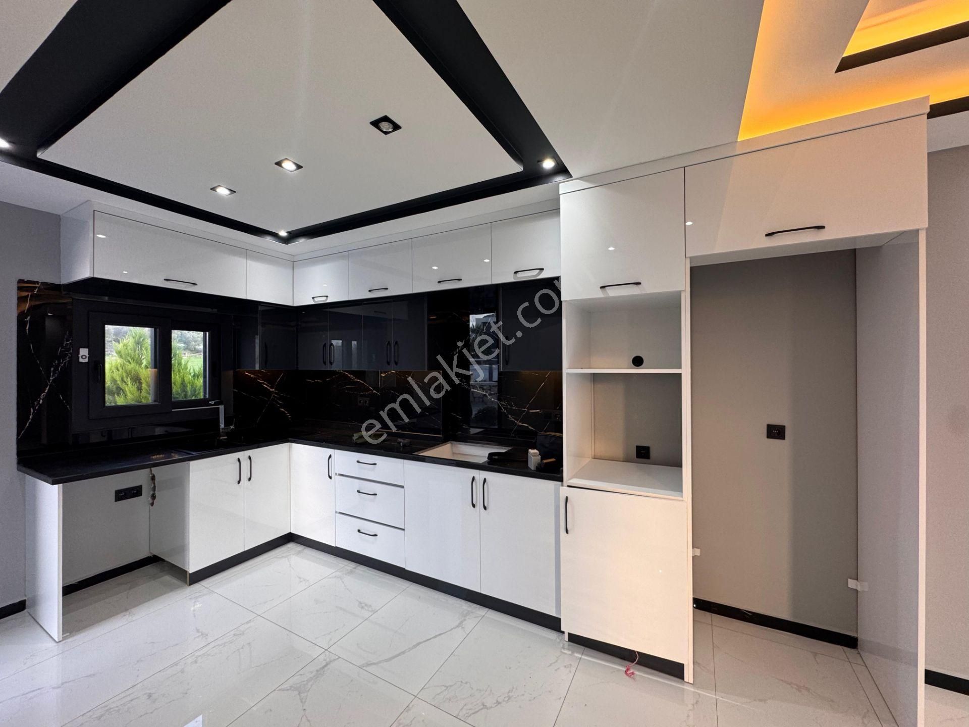 Didim Mavişehir’de Denize 500 Metre Tam Müstakil Villa - Görsel 14