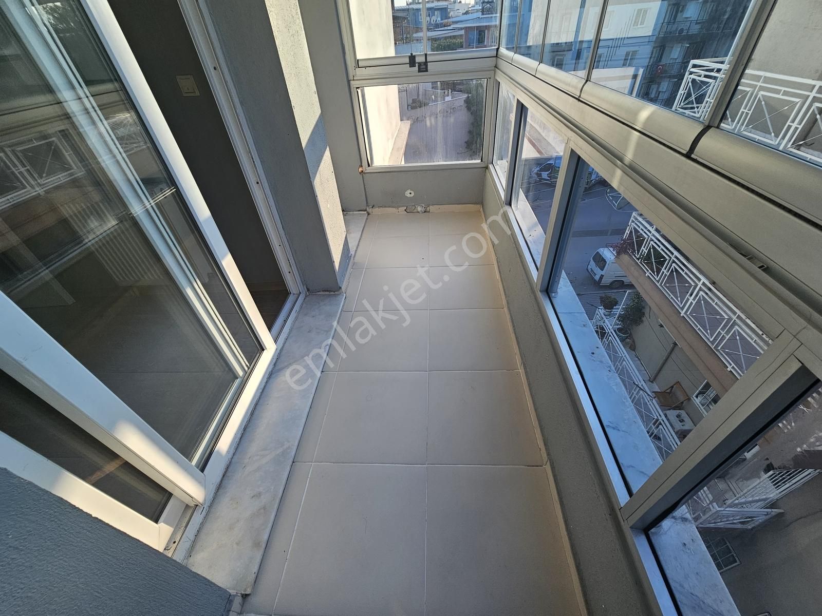 Bayramogulları Emlaktan Buca Fırat.mah Kiralık 2+1 Köşe Daire - Görsel 16