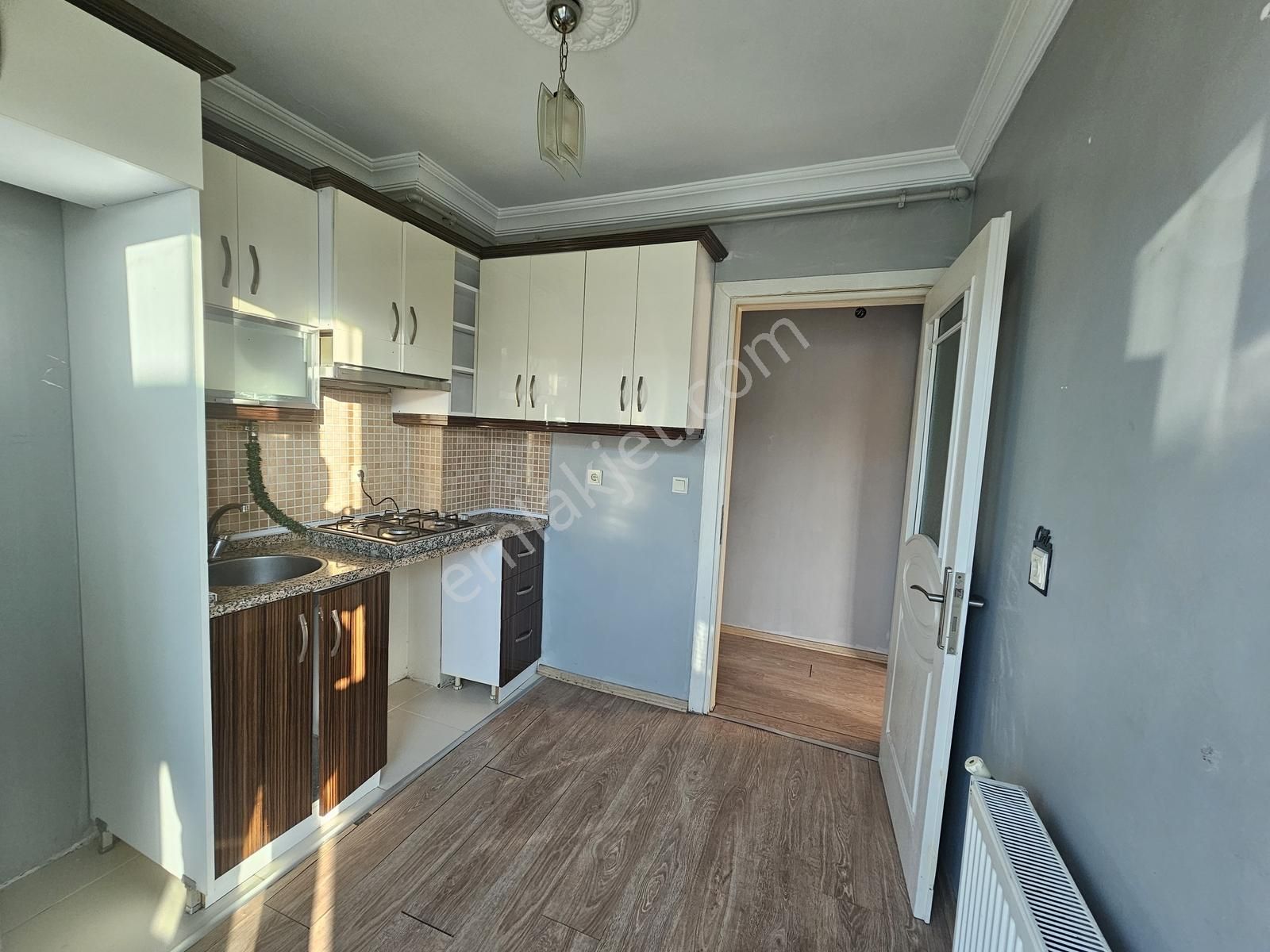 Bayramogulları Emlaktan Buca Fırat.mah Kiralık 2+1 Köşe Daire - Görsel 6