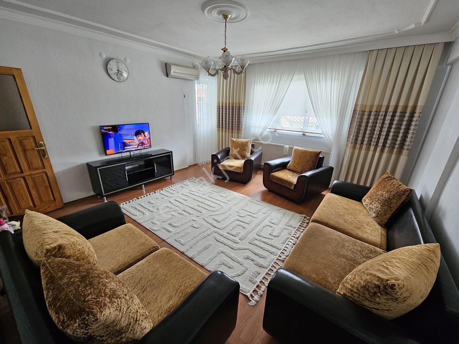 Buca Fırat Mah.site İçinde Satılık 130m2 3+1 Köşe Daire - Görsel 4