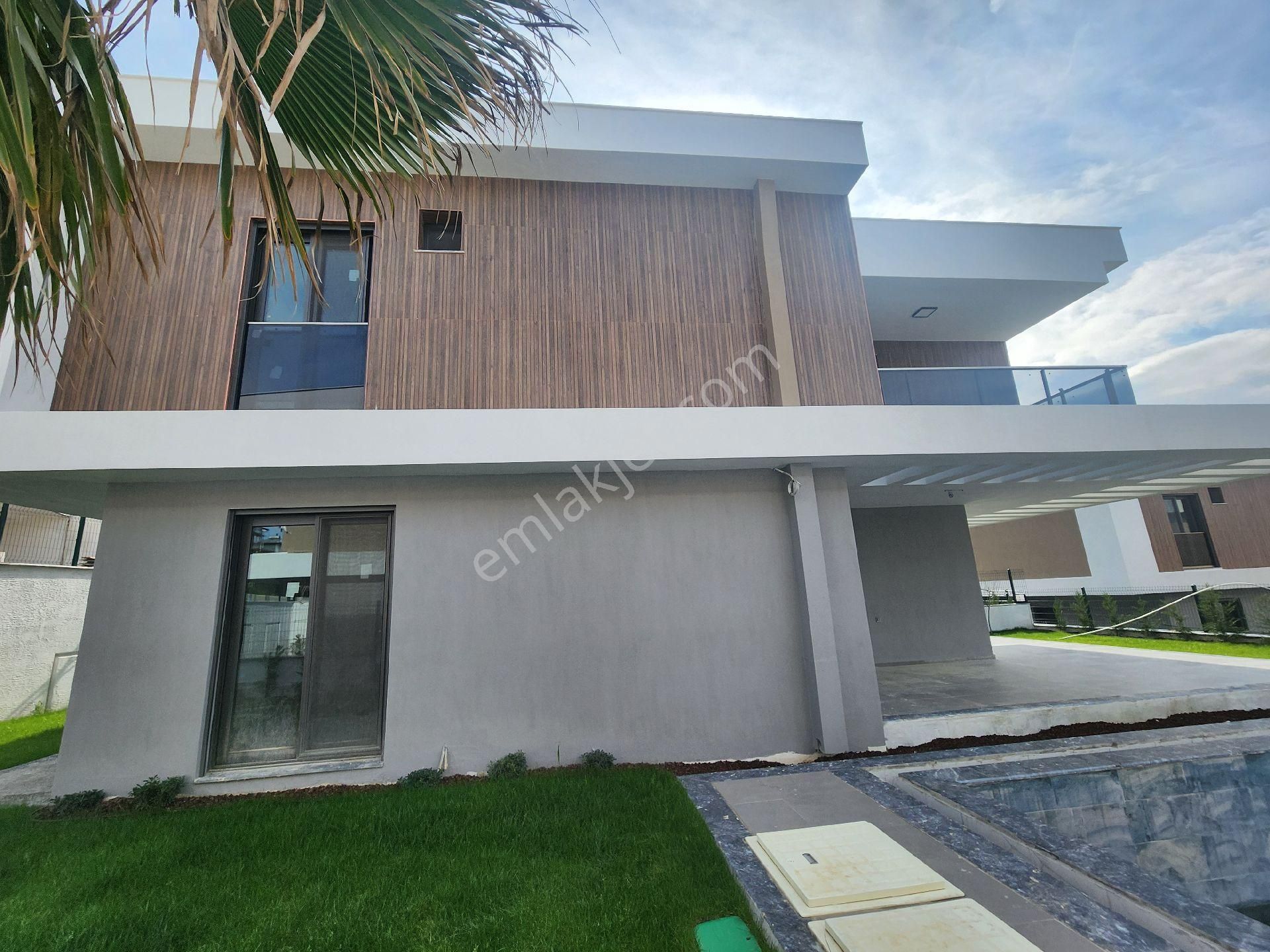 Soğucak Harika Konum Tam Müstakil Özel Havuzlu Villalar - Görsel 9