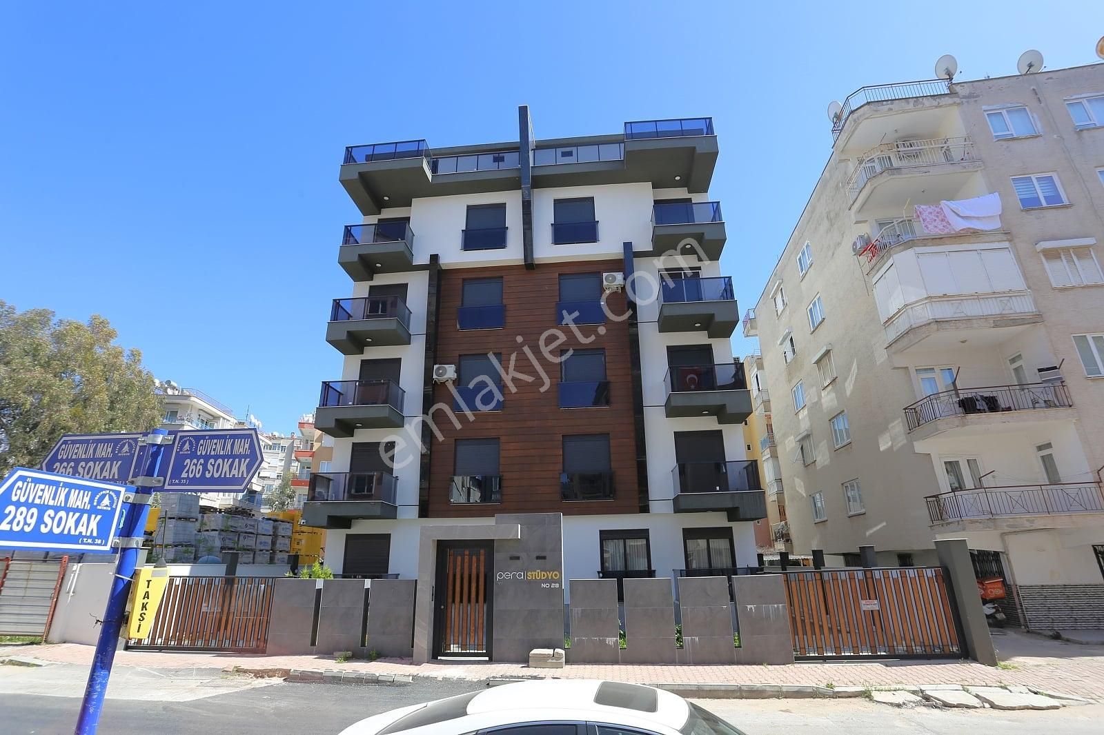 Muratpaşa Güvenlik Mahallesi'nde Satılık Eşyalı 1+1 Daire |tekce