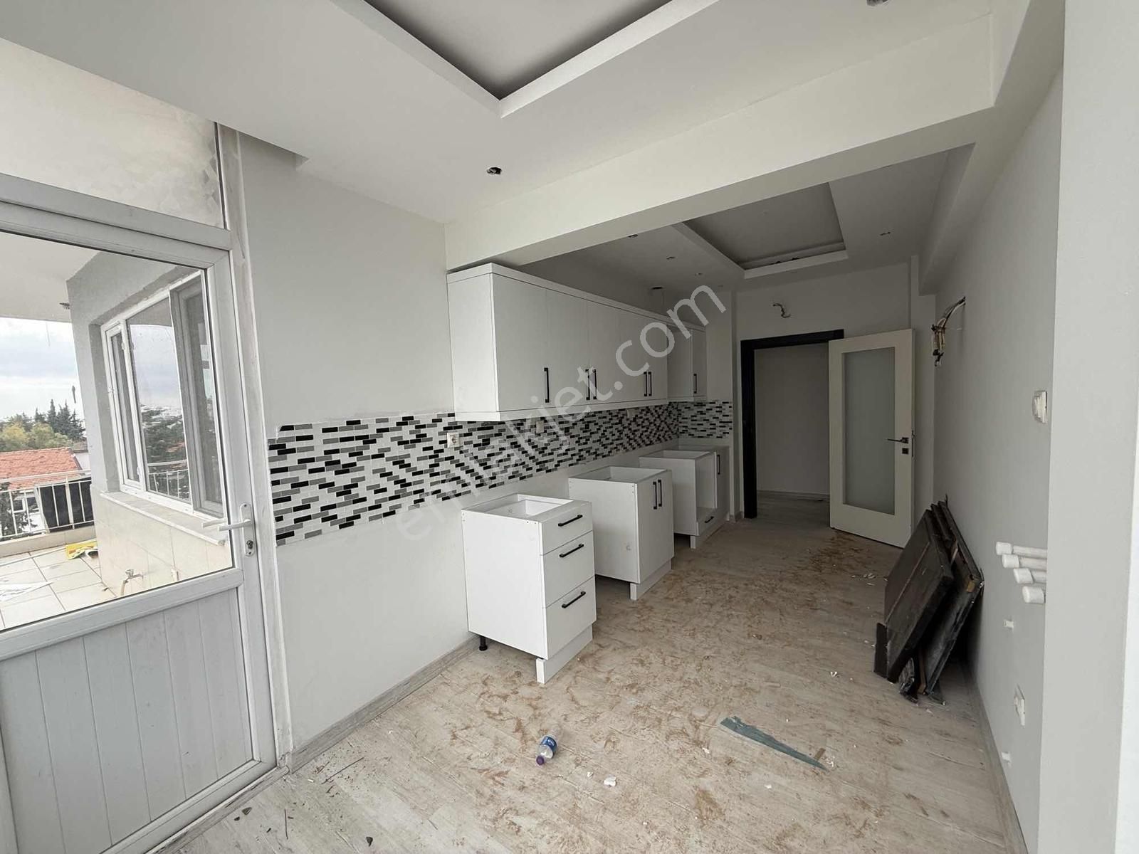 Süper Genişlikte Cadde Üstü İçi Sıfır Yapılı 3+1 Kiralık Daire - Görsel 33