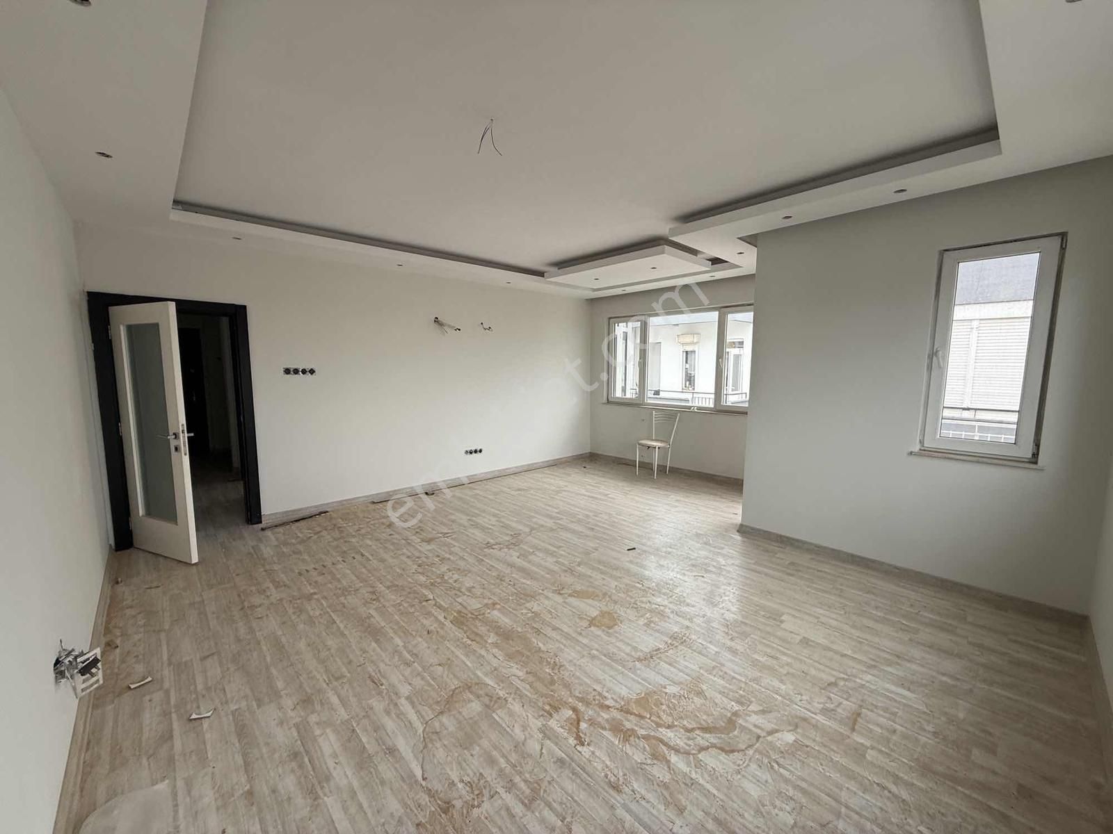 Süper Genişlikte Cadde Üstü İçi Sıfır Yapılı 3+1 Kiralık Daire - Görsel 30