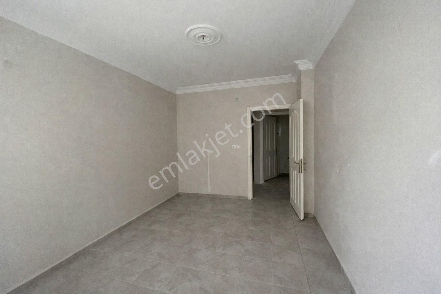 Alanya Merkez Hacet Mahallesinde 2+1 Ayrı Mutfaklı Geniş Daire - Görsel 12