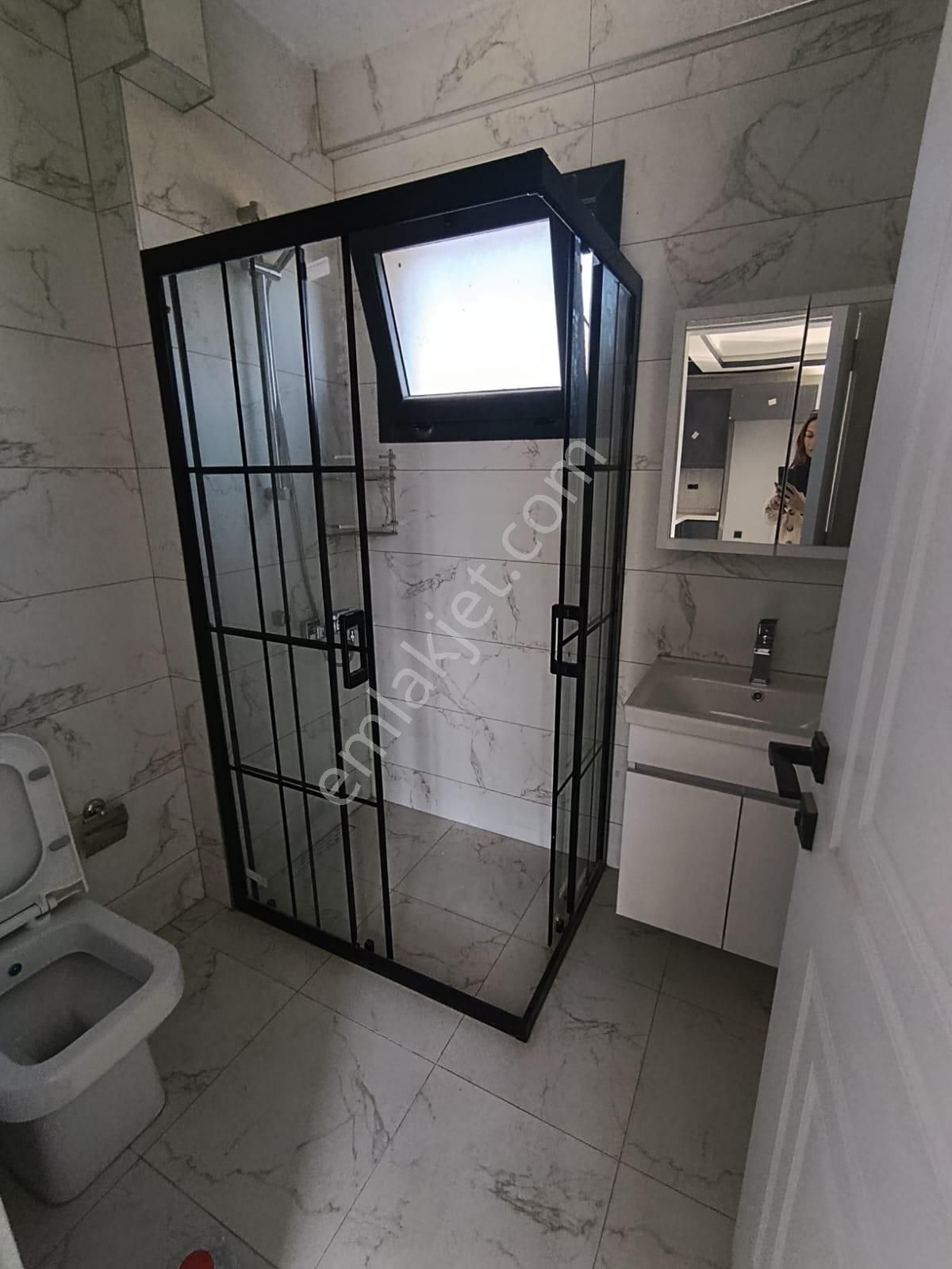 Hem Merkezi Hem Müstakil! , Özel Havuzlu 3+1 5 Banyolu Lüks Villa - Görsel 9