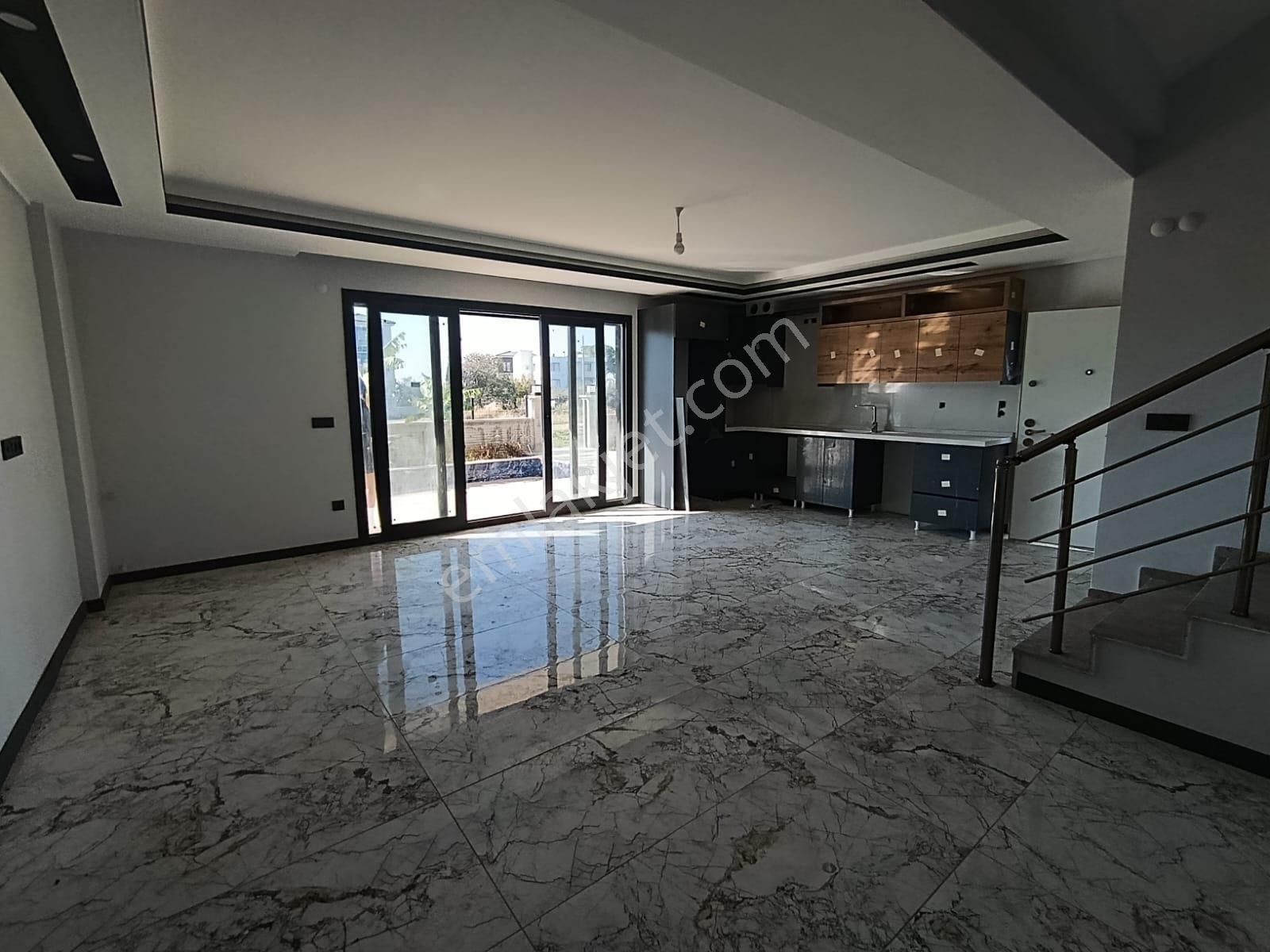 Hem Merkezi Hem Müstakil! , Özel Havuzlu 3+1 5 Banyolu Lüks Villa - Görsel 6