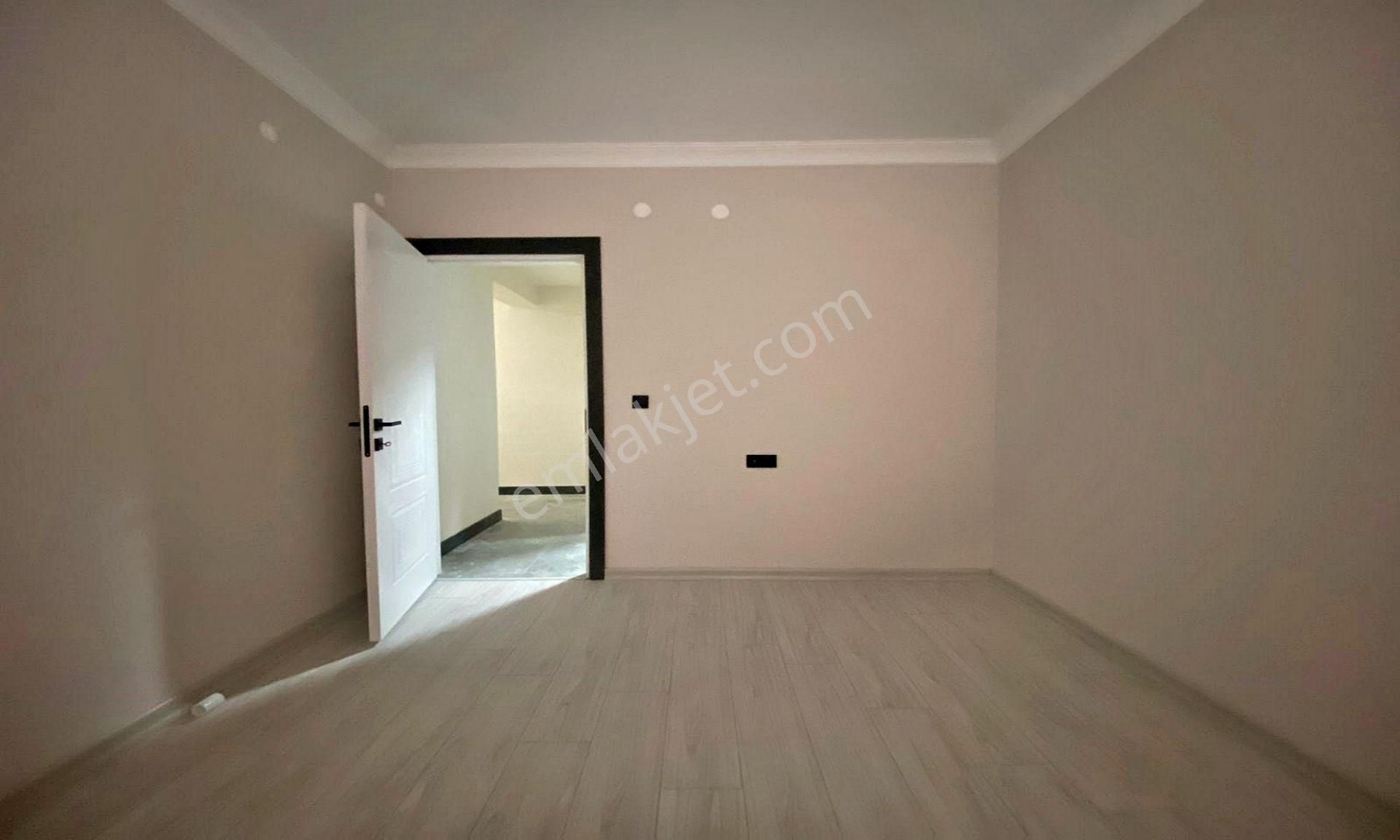 Ufuktepe'de Sıfır Binada Full Yapılı Kot.1 Kat Konumunda 3+1 ! - Görsel 10