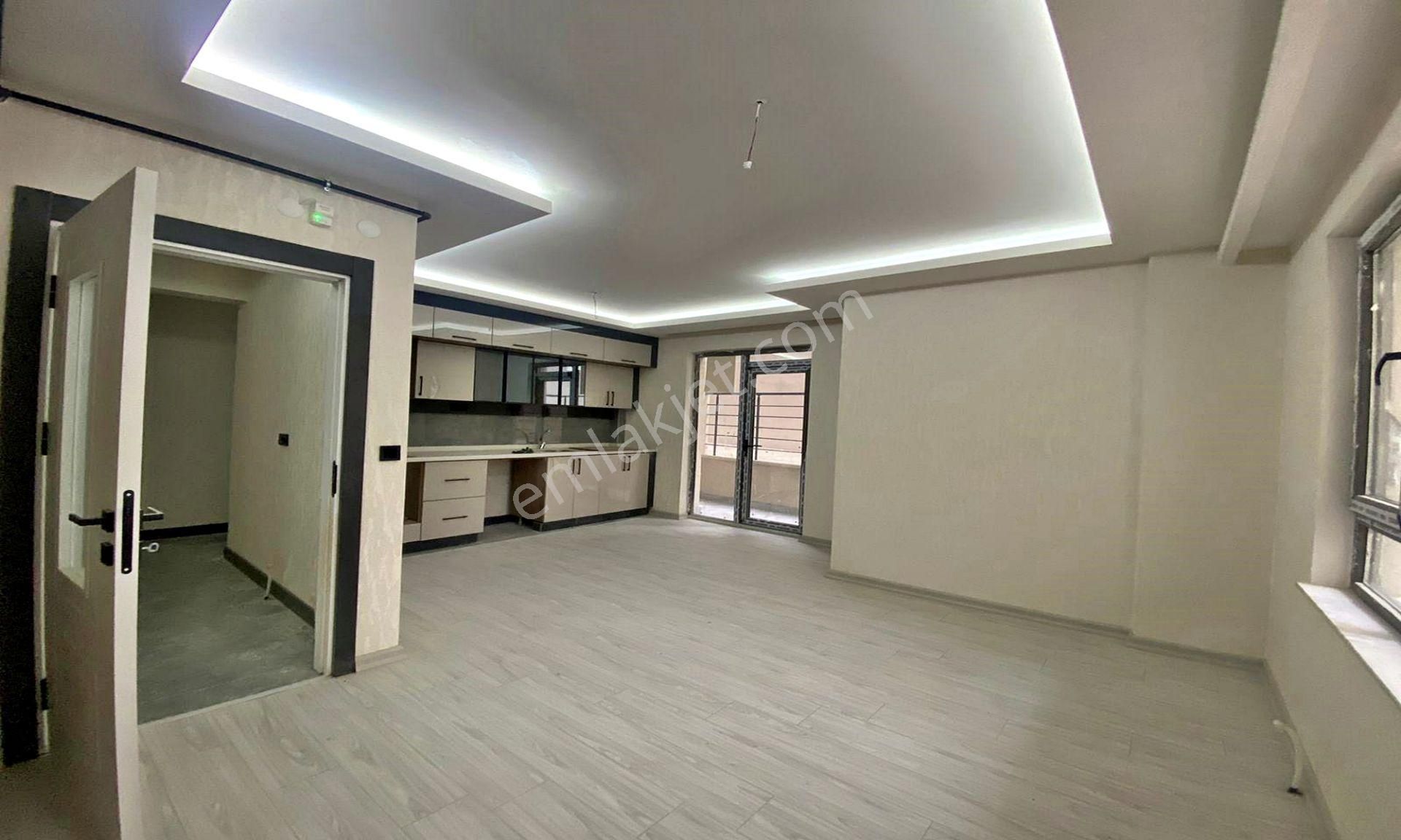 Ufuktepe'de Sıfır Binada Full Yapılı Kot.1 Kat Konumunda 3+1 ! - Görsel 15