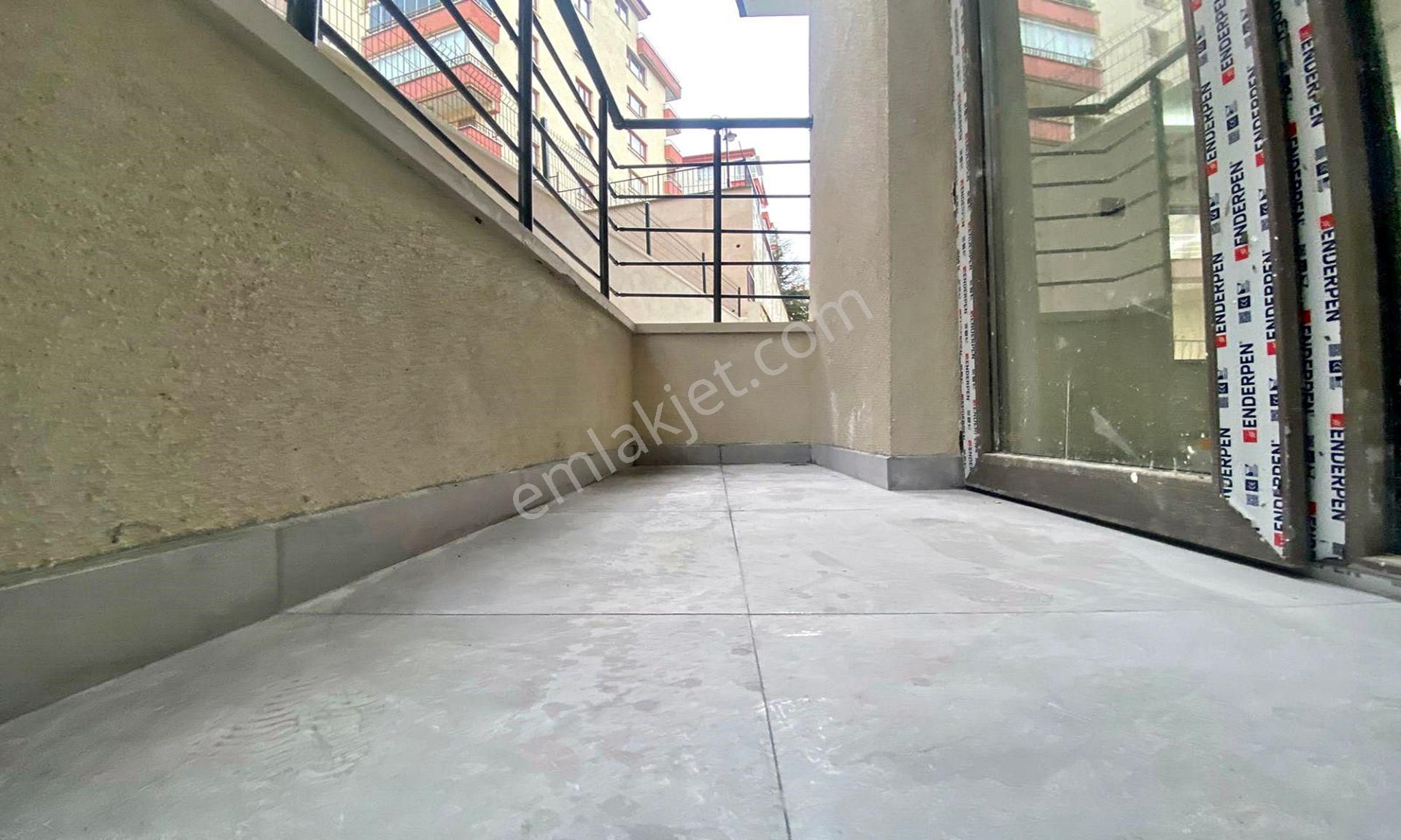 Ufuktepe'de Sıfır Binada Full Yapılı Kot.1 Kat Konumunda 3+1 ! - Görsel 5