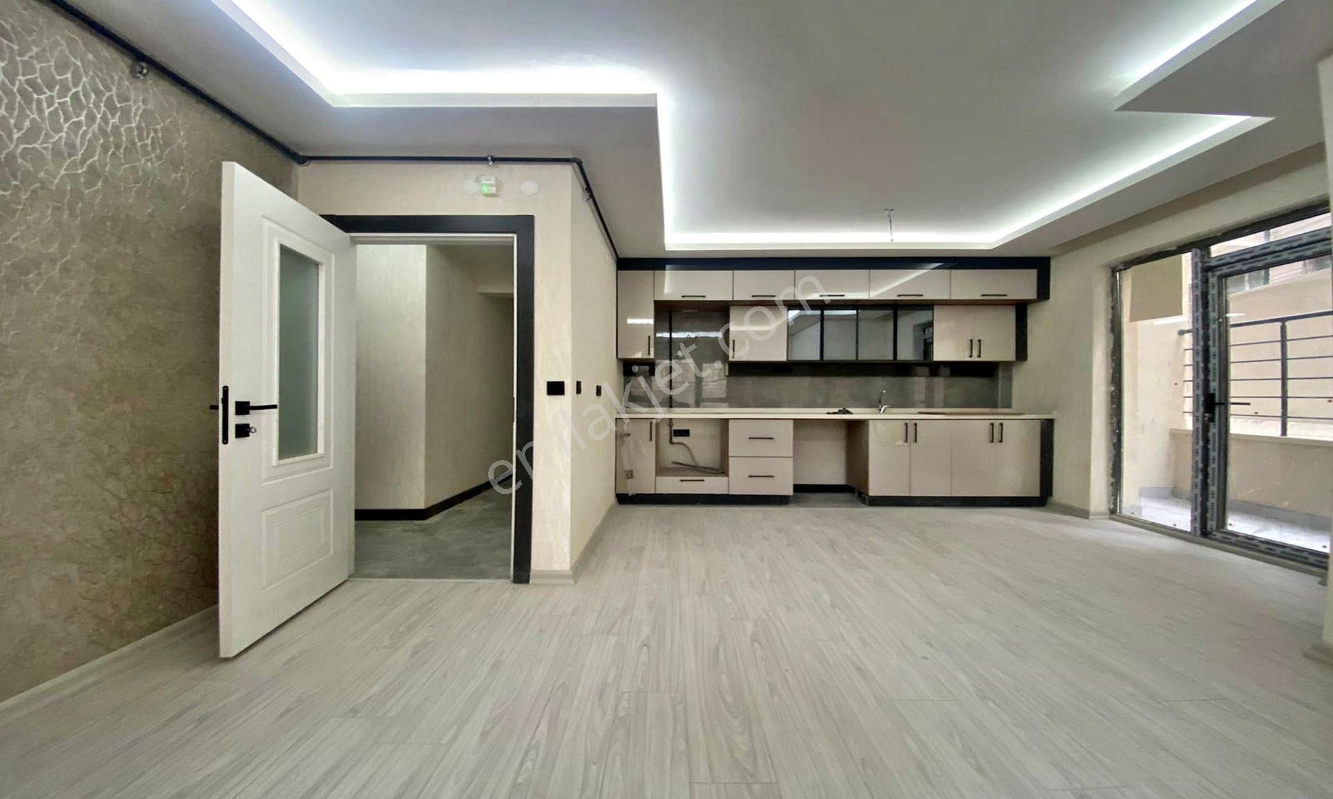 Ufuktepe'de Sıfır Binada Full Yapılı Kot.1 Kat Konumunda 3+1 ! - Görsel 16