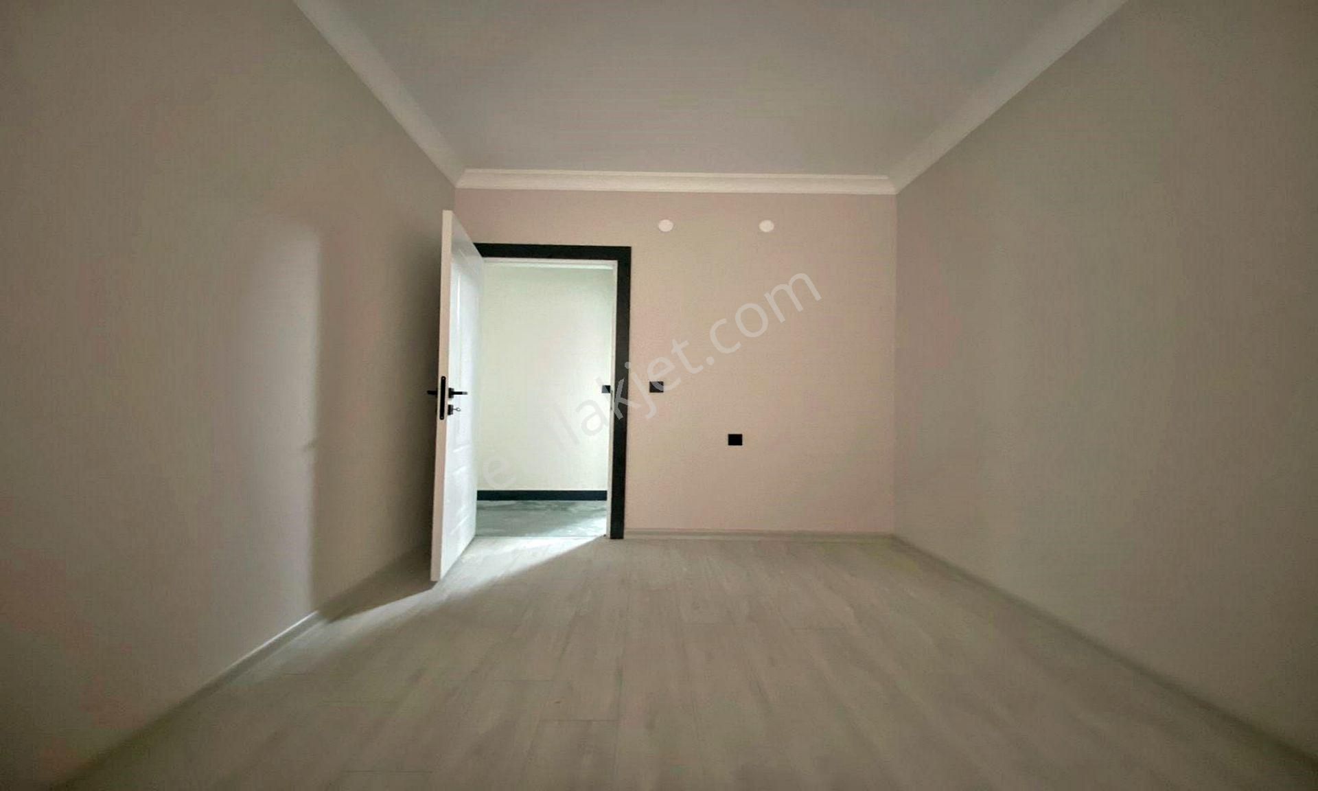 Ufuktepe'de Sıfır Binada Full Yapılı Kot.1 Kat Konumunda 3+1 ! - Görsel 9