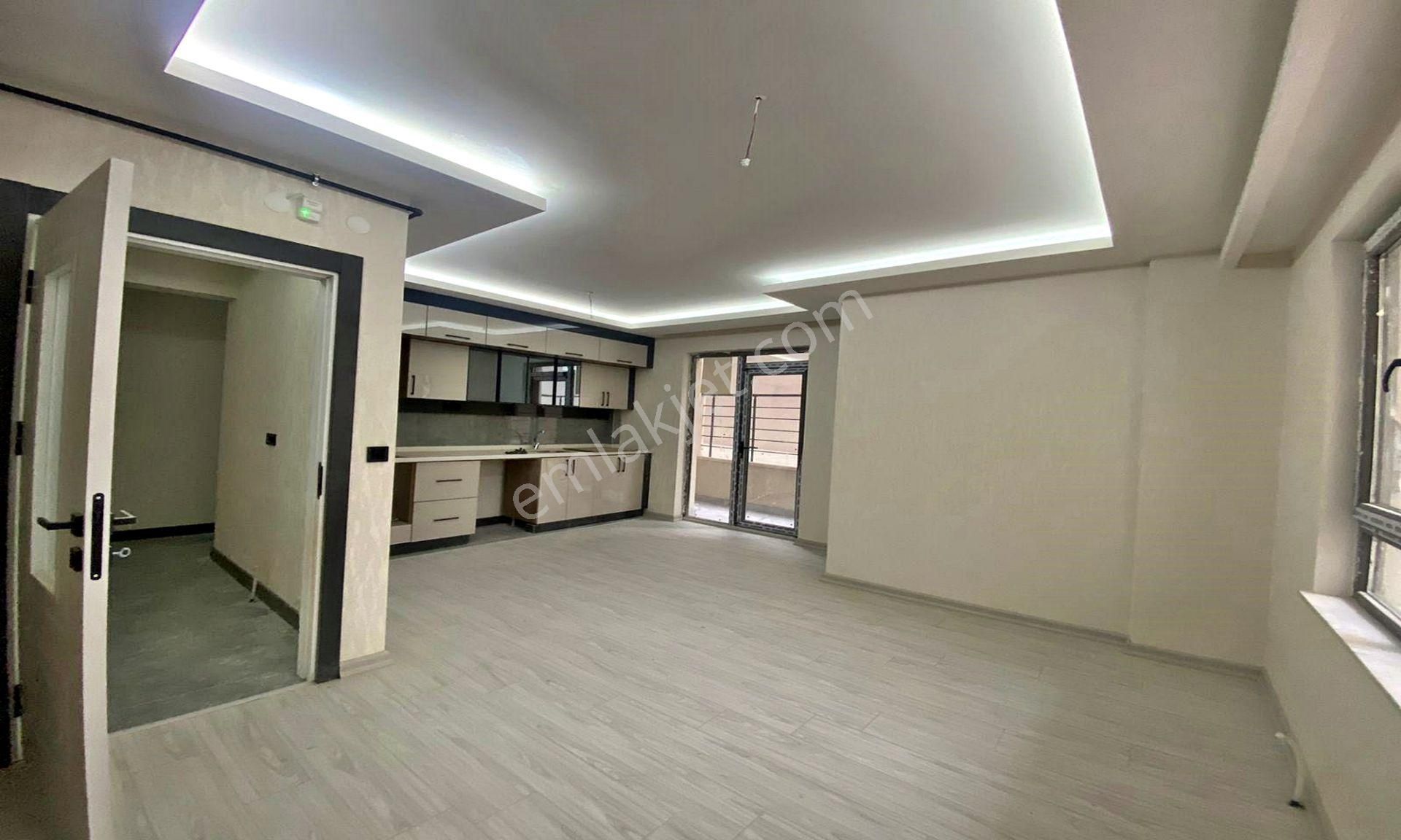 Ufuktepe'de Sıfır Binada Full Yapılı Kot.1 Kat Konumunda 3+1 ! - Görsel 4