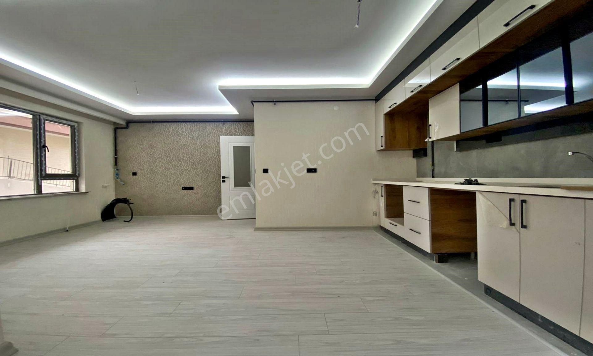 Ufuktepe'de Sıfır Binada Full Yapılı Kot.1 Kat Konumunda 3+1 ! - Görsel 19