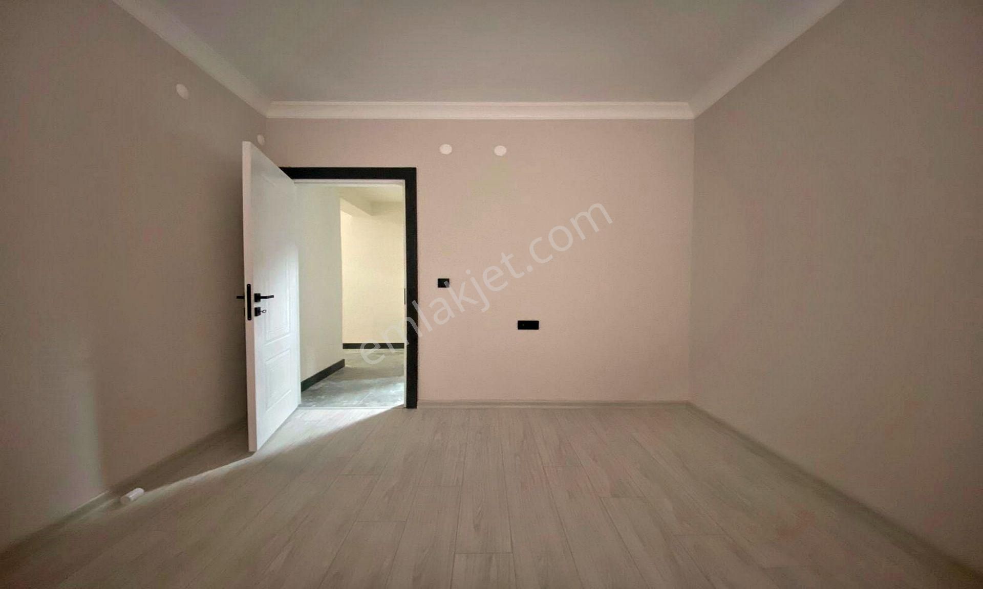 Ufuktepe'de Sıfır Binada Full Yapılı Kot.1 Kat Konumunda 3+1 ! - Görsel 8