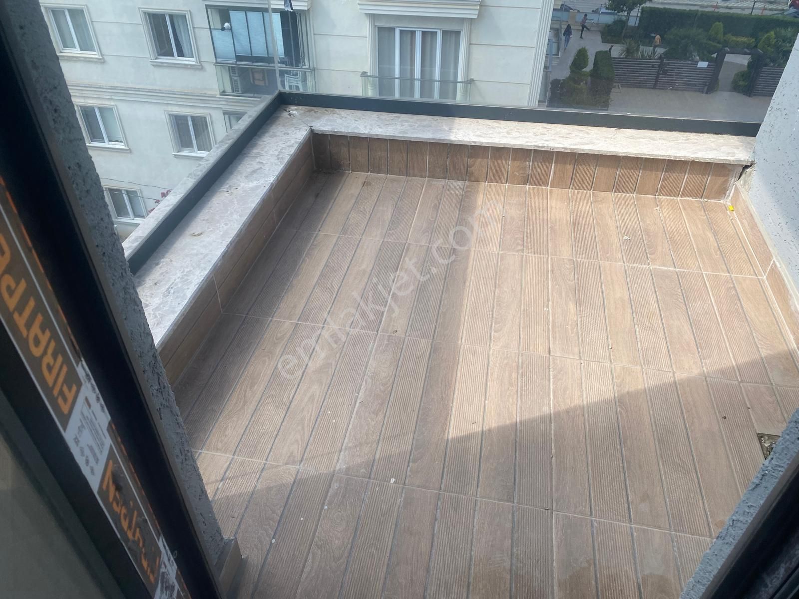 Tuzla Yayla Mahallesi"de Satılık Her Katta 3+1 Daireler Var Kredi Limit Yok - Görsel 22