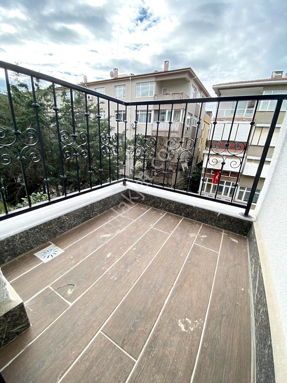 ▃artemin▃altıntepe'de Minibüse Yakın Ön Cephe 80m² Lüks 2+1! - Görsel 11