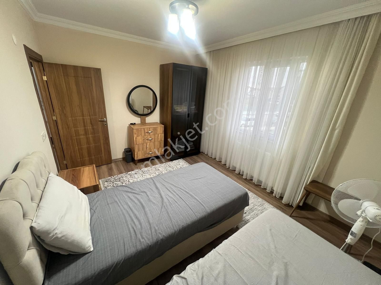 Arnavutköy Taşolukta Eşyalı 3+1 Acil Satılık Daire - Görsel 16