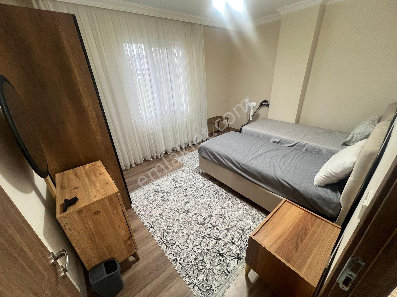 Arnavutköy Taşolukta Eşyalı 3+1 Acil Satılık Daire - Görsel 17