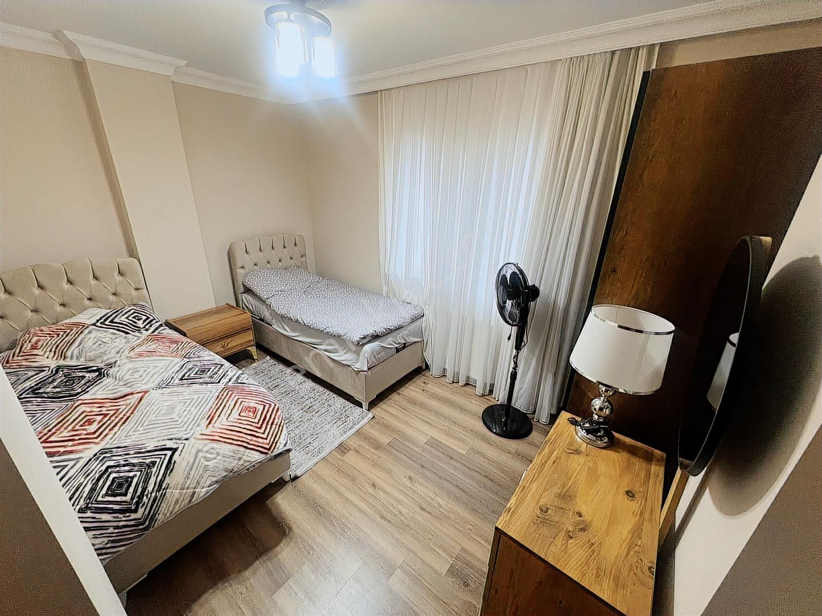 Arnavutköy Taşolukta Eşyalı 3+1 Acil Satılık Daire - Görsel 4