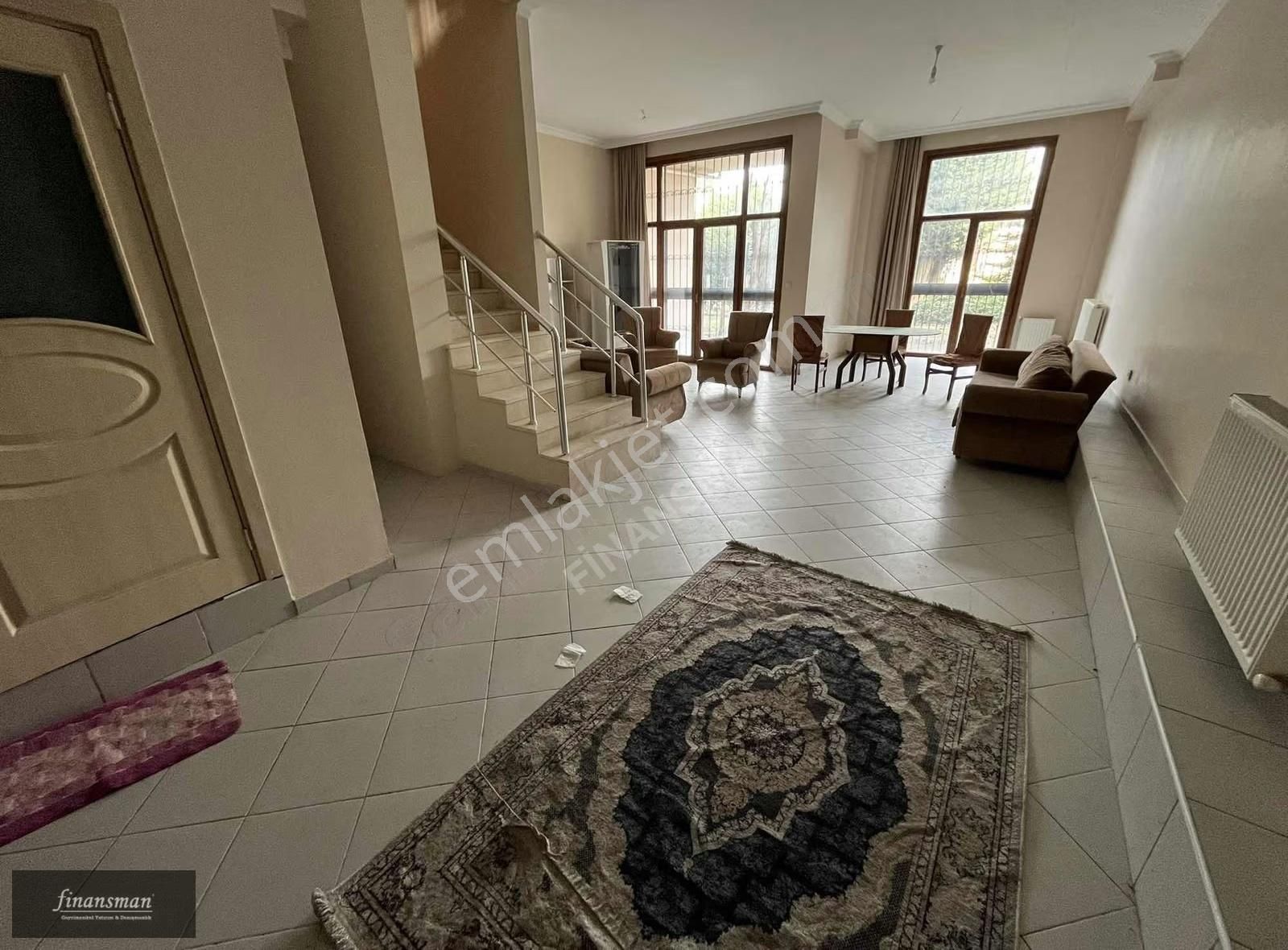 Finansman'dan..havuzlu..müstakil Girişli..geniş Bahçeli Villa - Görsel 6