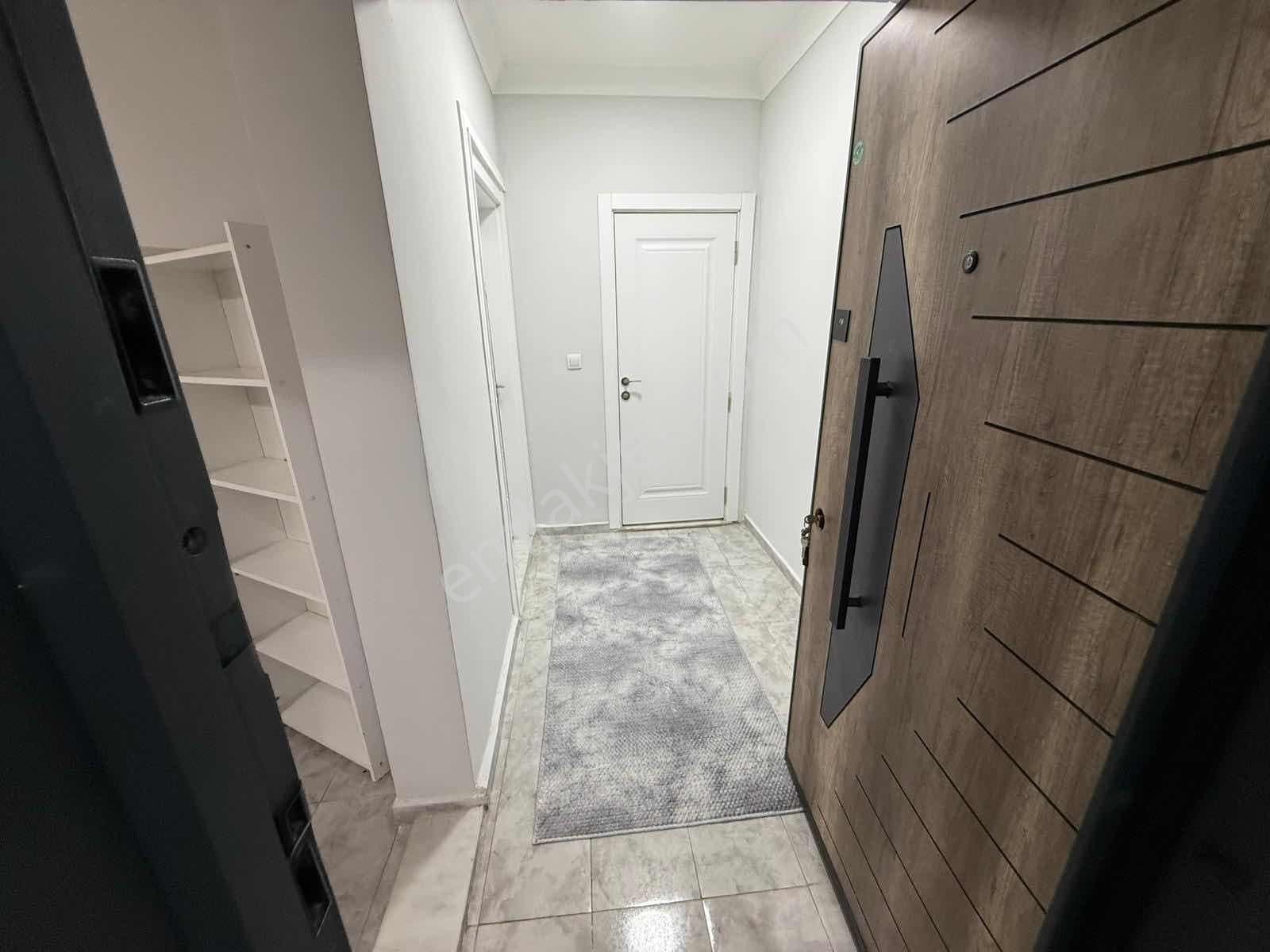 Soğukkuyu Merkezi Lokasyonda Kiralık Eşyalı 1+1 Daire - Görsel 2