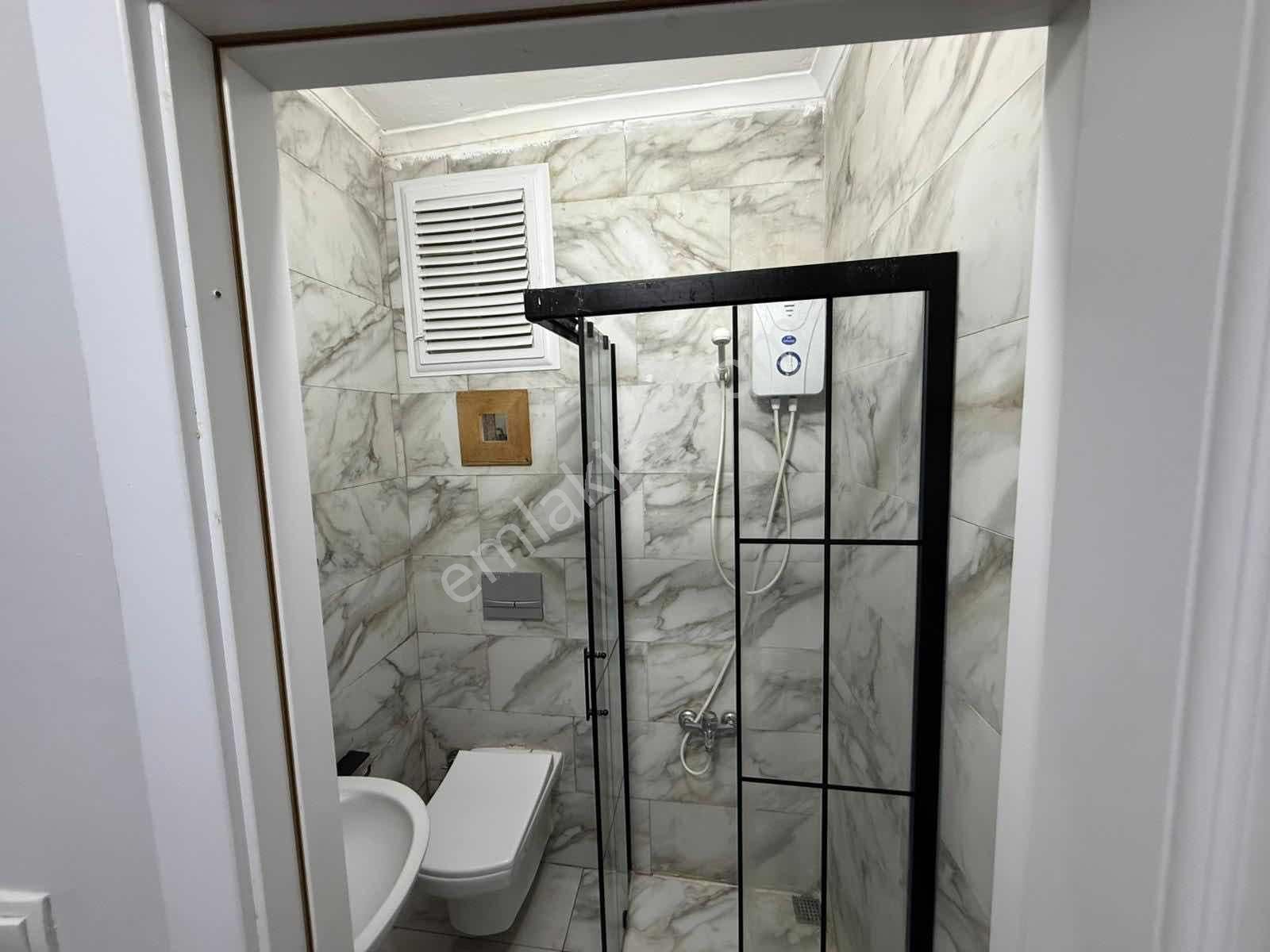 Soğukkuyu Merkezi Lokasyonda Kiralık Eşyalı 1+1 Daire - Görsel 9