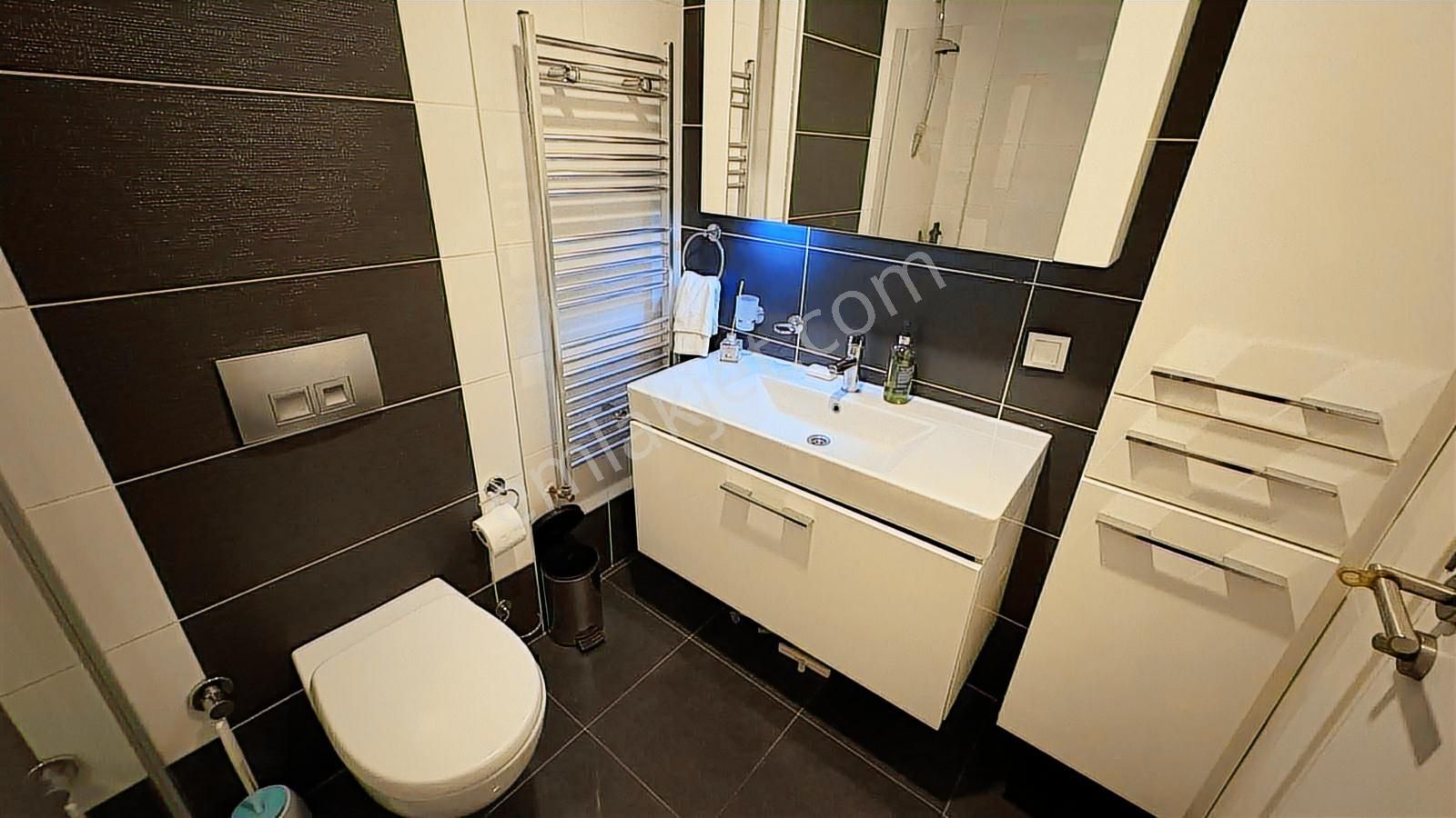 Avrupa Konutları 3'te Ara Kat, Full Eşyalı 1+1 Kiralık Daire - Görsel 21