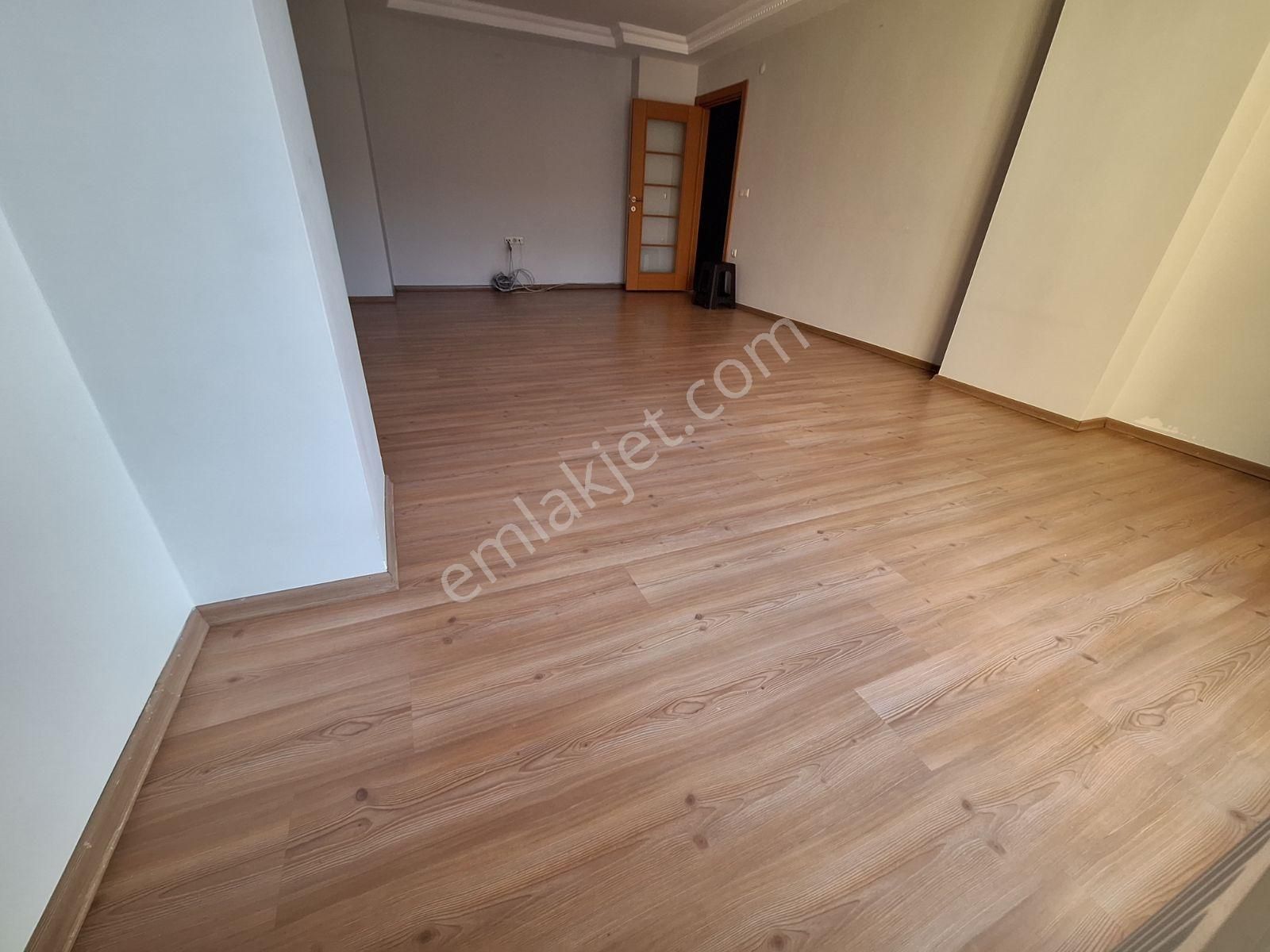 Ünalan Mahallesi'nde Muhteşem Çatı Dubleks Çift Girişli Daire - Görsel 19