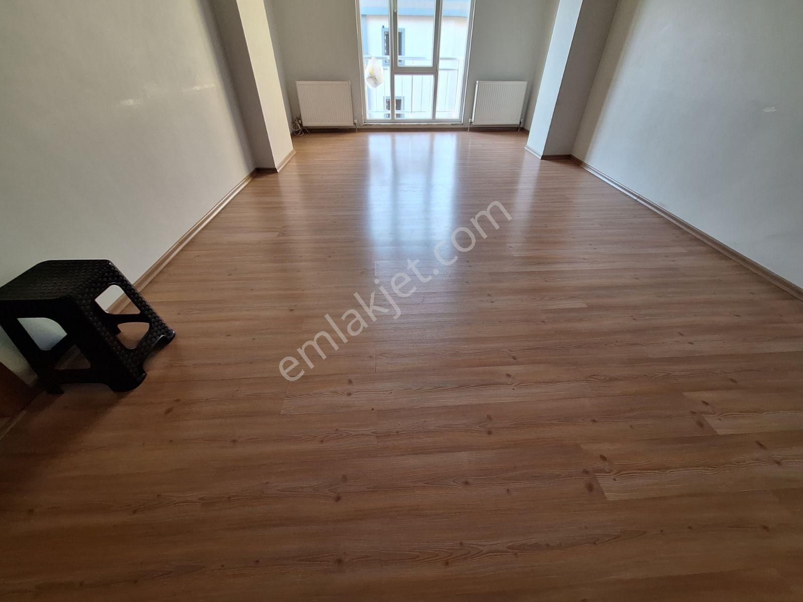 Ünalan Mahallesi'nde Muhteşem Çatı Dubleks Çift Girişli Daire - Görsel 10