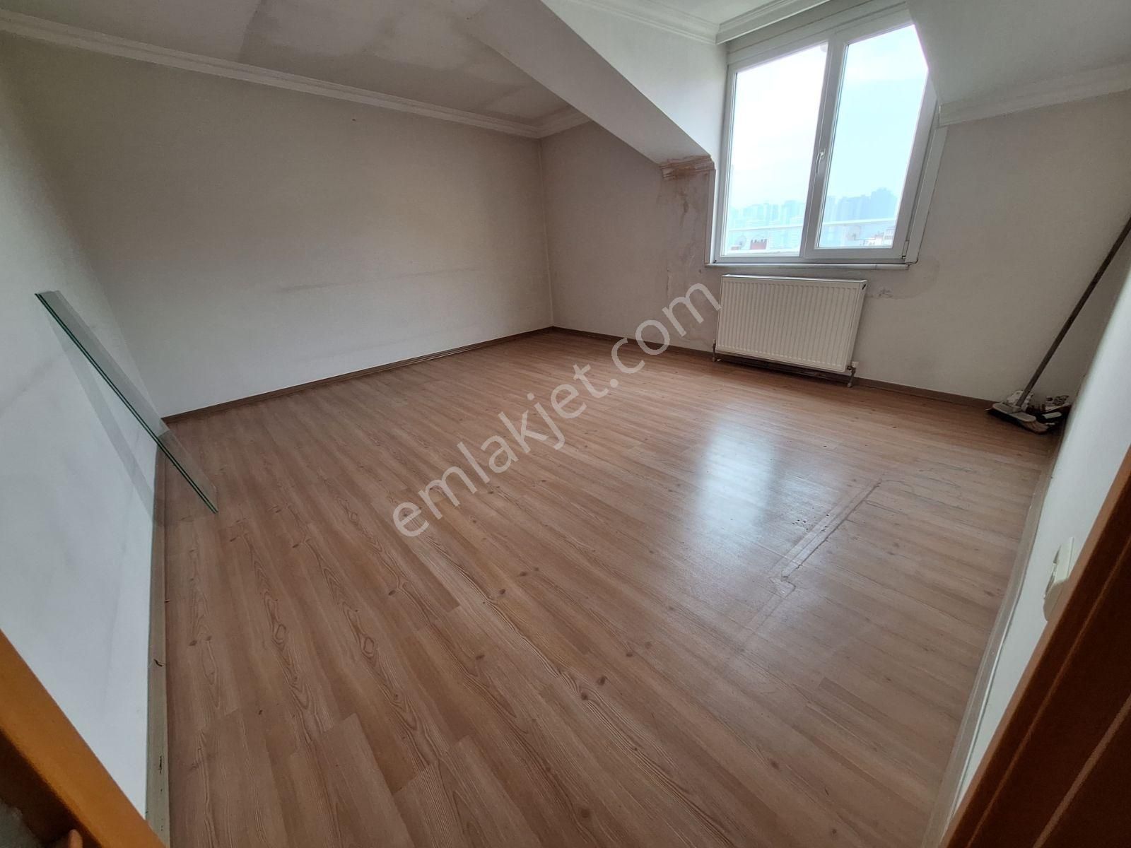 Ünalan Mahallesi'nde Muhteşem Çatı Dubleks Çift Girişli Daire - Görsel 25