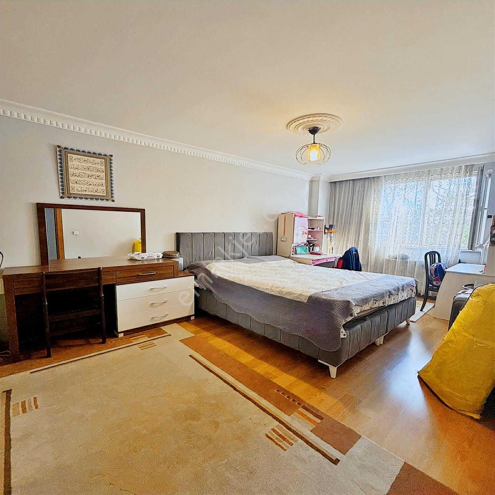 Esenyurt Şehitler Mah.2+1 100m2 Yüksek Giriş 2.695.000 Tl