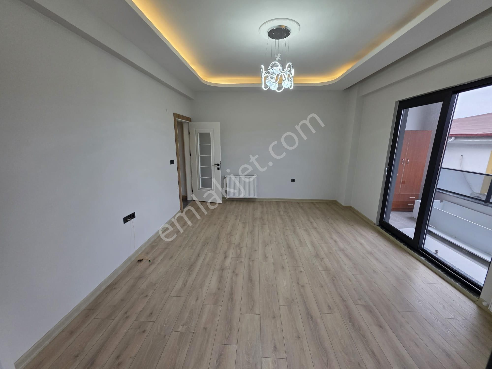 Irmaksudan Altınkumda Asansörlü Kombili Çift Mutfak 3+1 Dübleks - Görsel 29