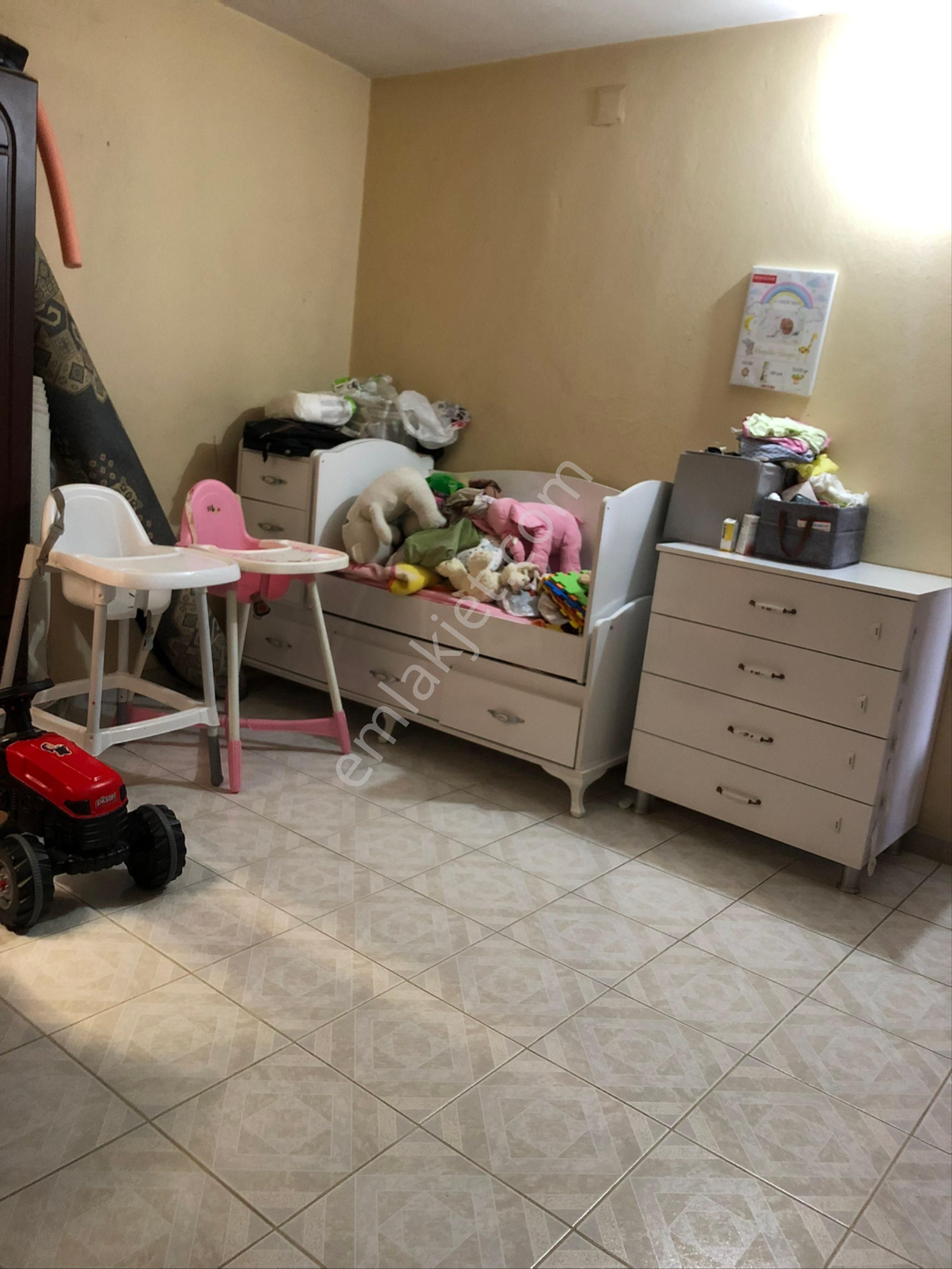 Kozan Yolunda 3 Katlı Dükkan+ev - Görsel 9