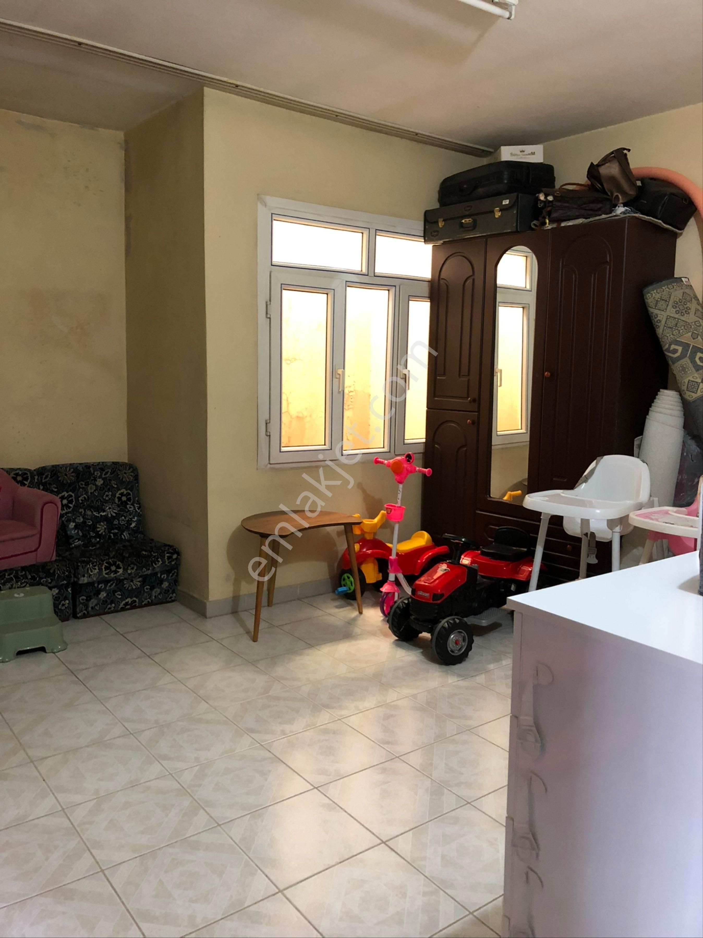 Kozan Yolunda 3 Katlı Dükkan+ev - Görsel 11