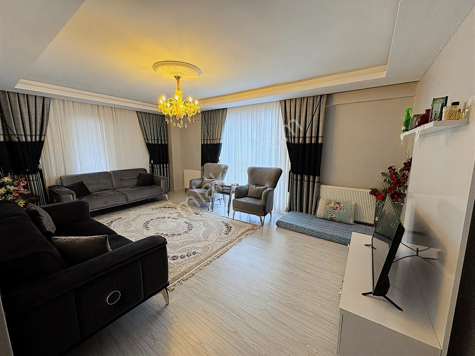 Yılmazer'den Ş.ertuğrul Kocaer Cad. Üzeri Ful Yapılı İskanlı 3+1 - Görsel 2