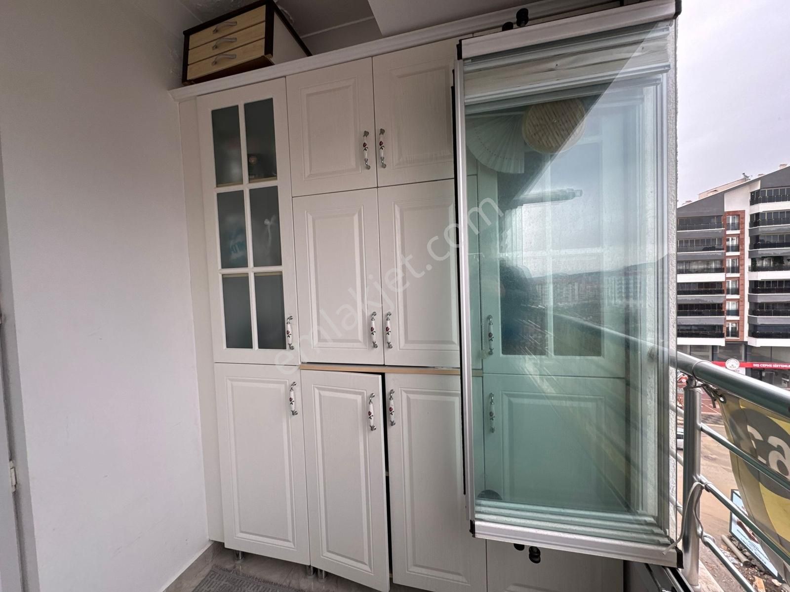 Yılmazer'den Ş.ertuğrul Kocaer Cad. Üzeri Ful Yapılı İskanlı 3+1 - Görsel 5