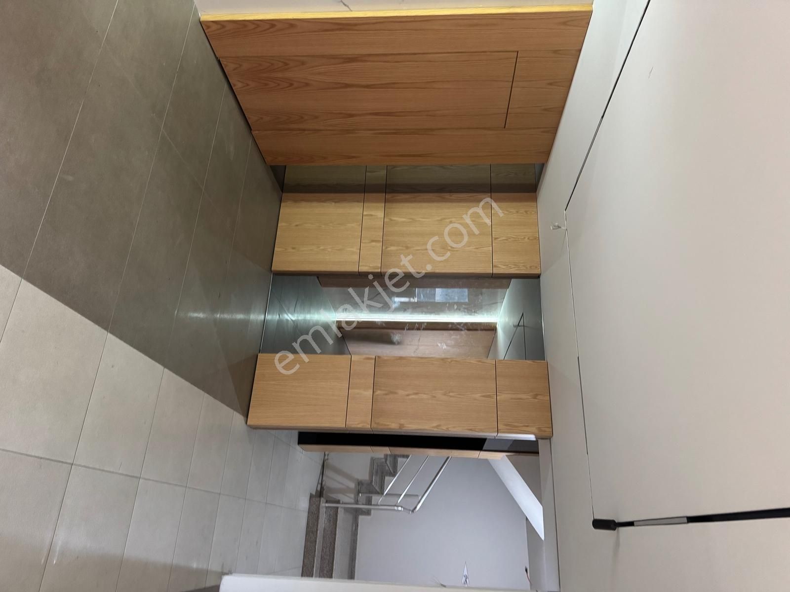 Şerifali'de Kiralik 275m2 Ofis - Görsel 14